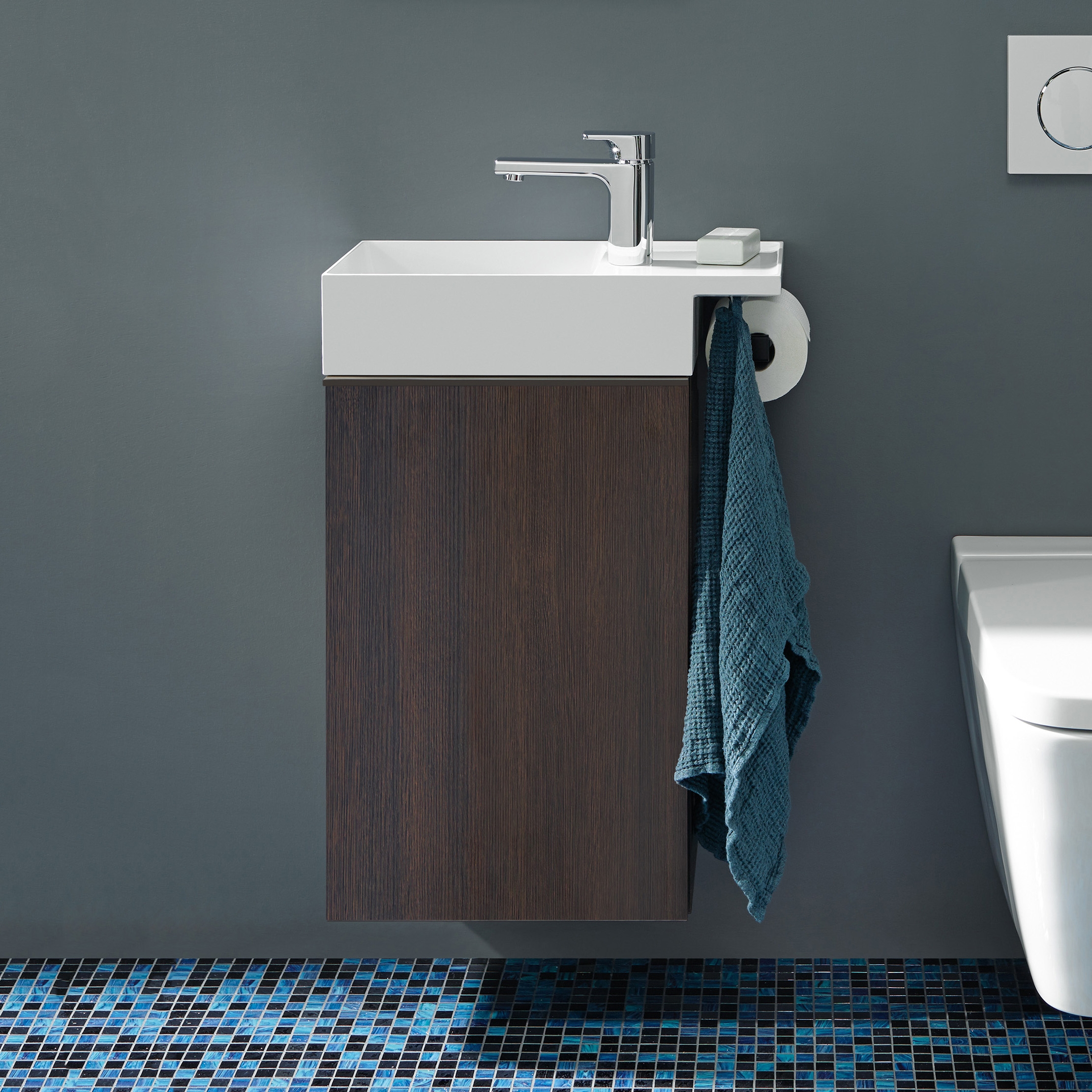 Mostra il prodotto Yumo | Mineral cast washbasin incl. vanity unit del produttore burgbad