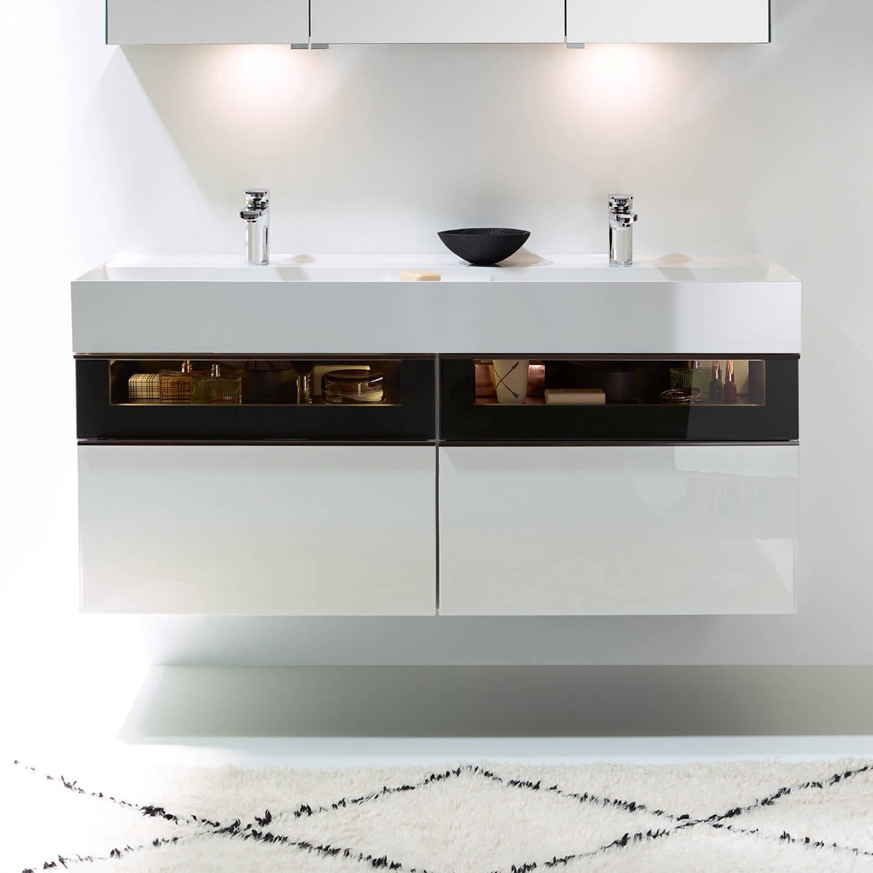 Mostra il prodotto Yumo | Mineral cast washbasin incl. vanity unit del produttore burgbad