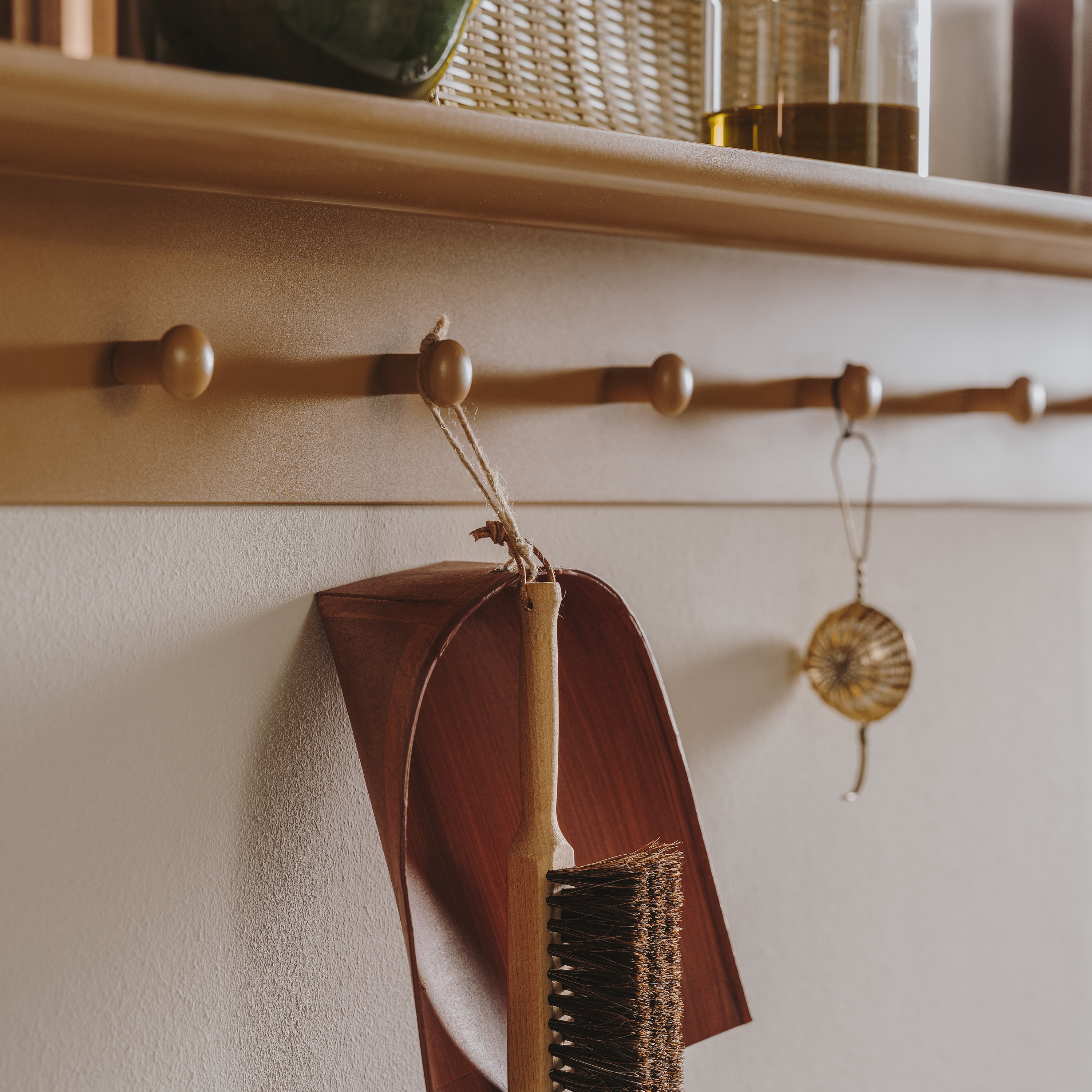 Display product Mya | Wall rack from manufacturer burgbad