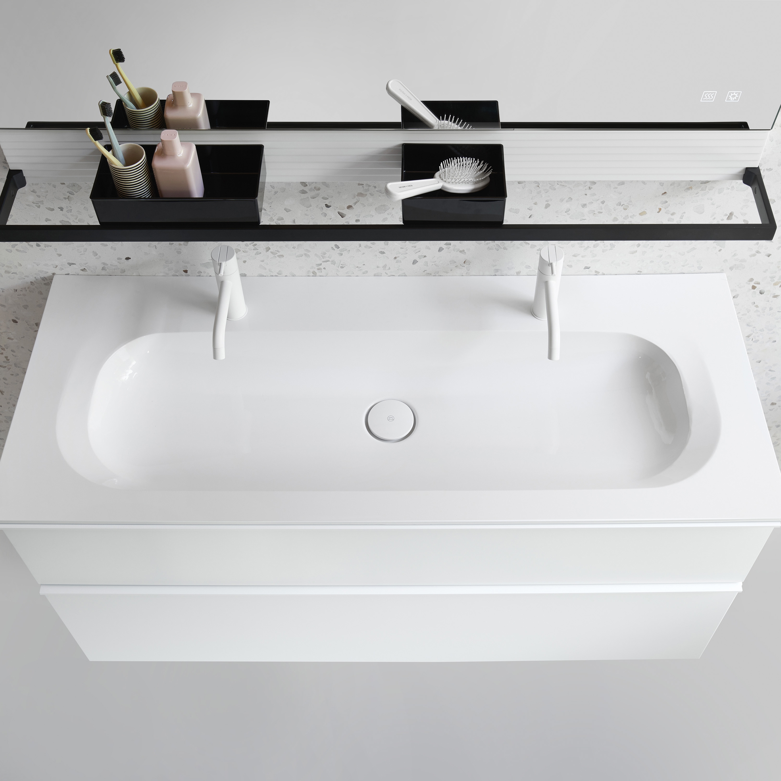 Vertoon produk Fiumo | Mineral cast washbasin incl. vanity unit van vervaardiger burgbad