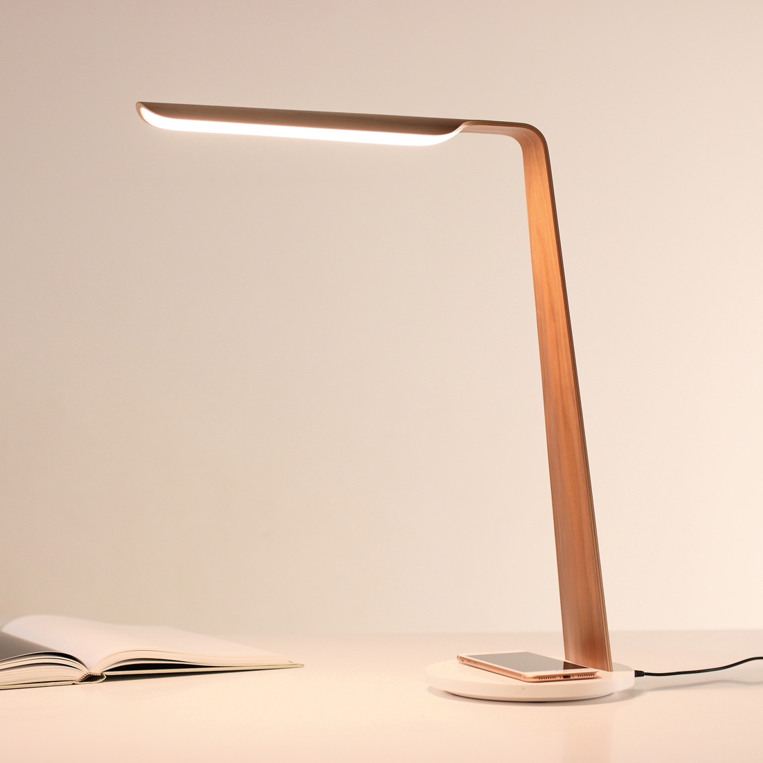 DESK LIGHT