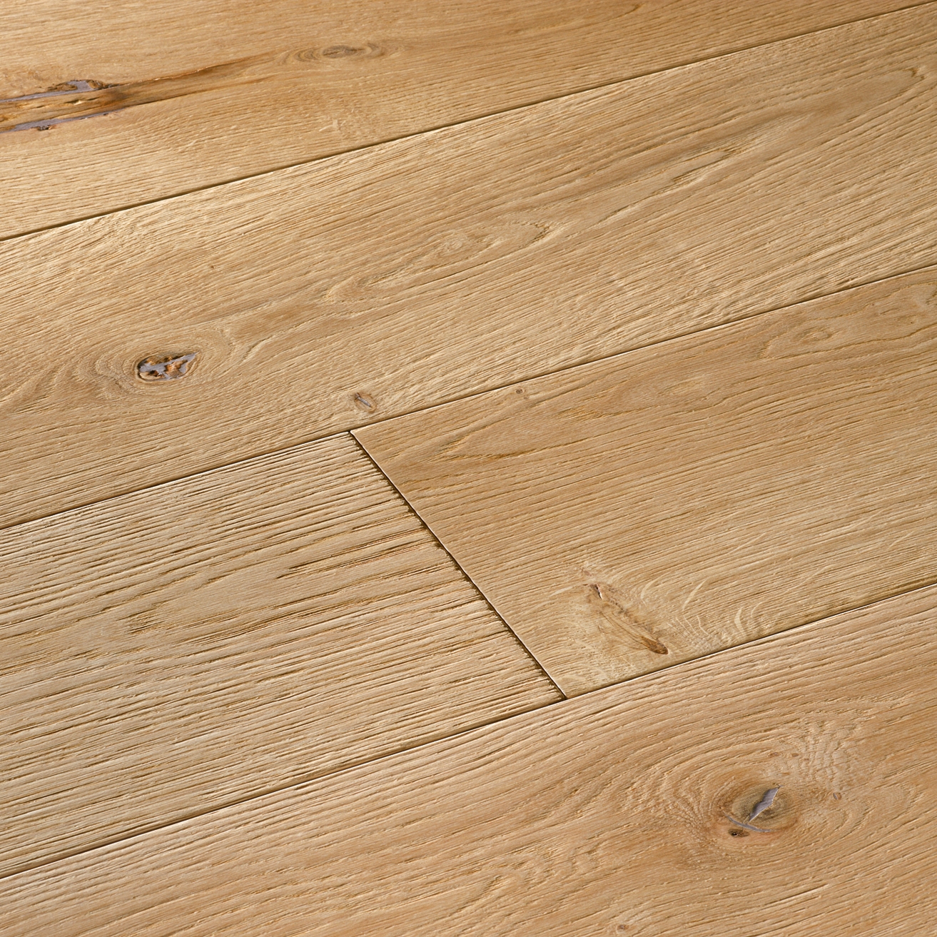 WOOD FLOORS