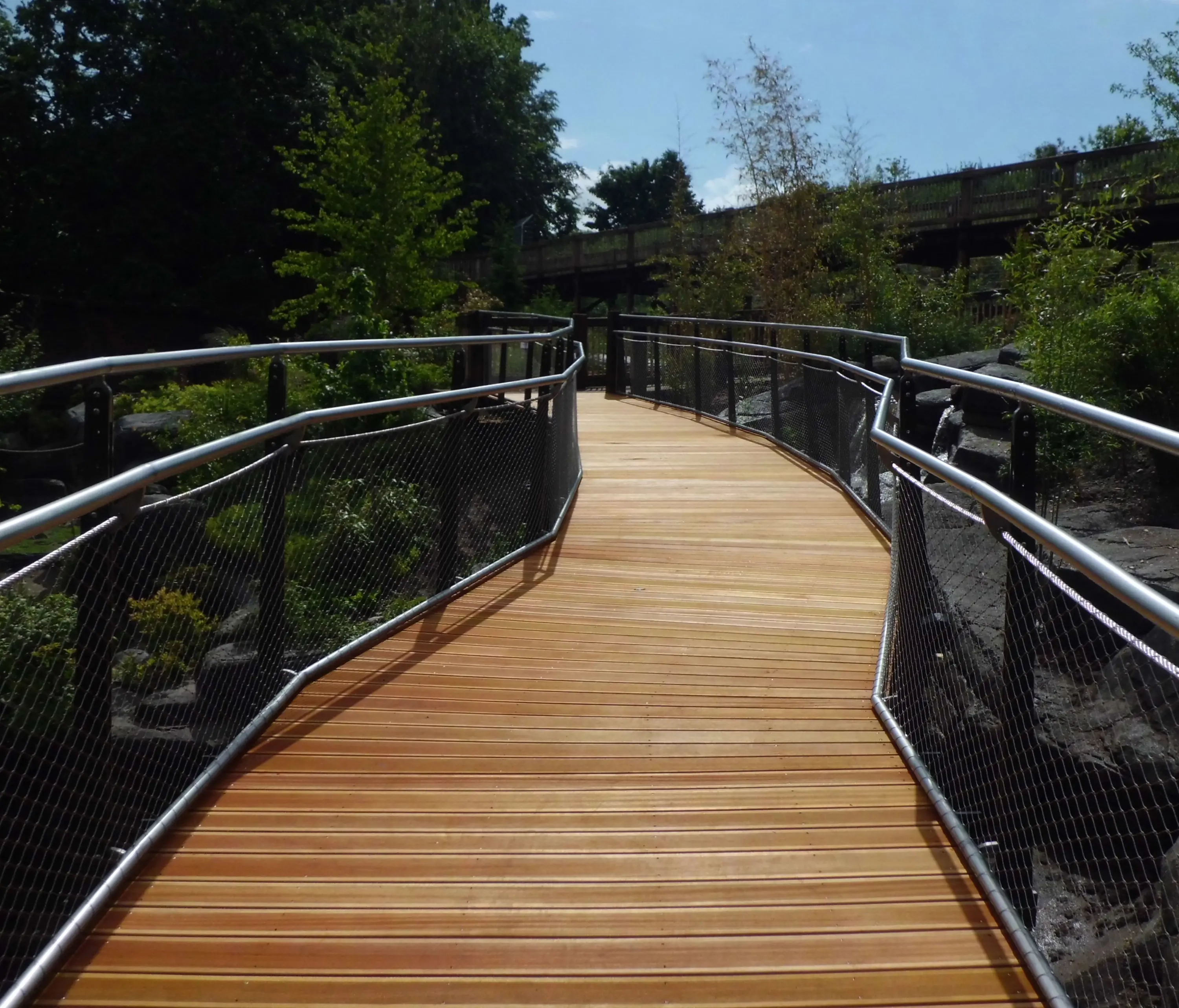 Carl Stahl ARC - X-TEND | Railing infill for bridges