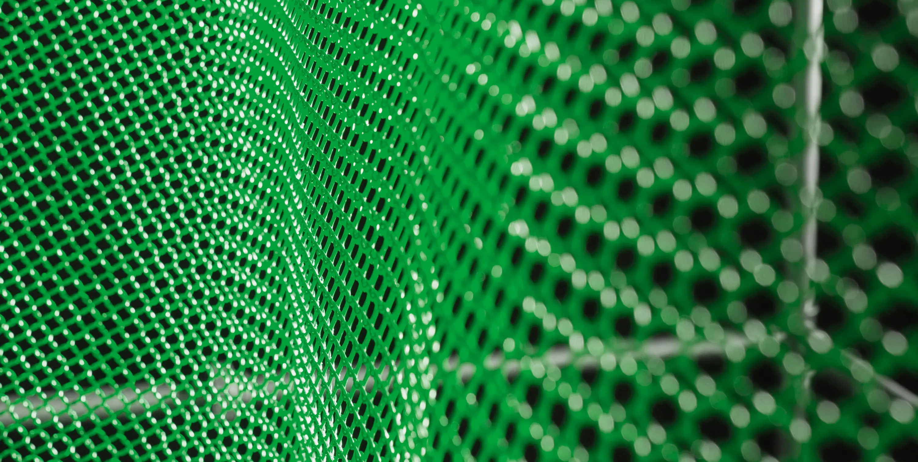 alphamesh - alphamesh 12.0 RAL6001 emerald green