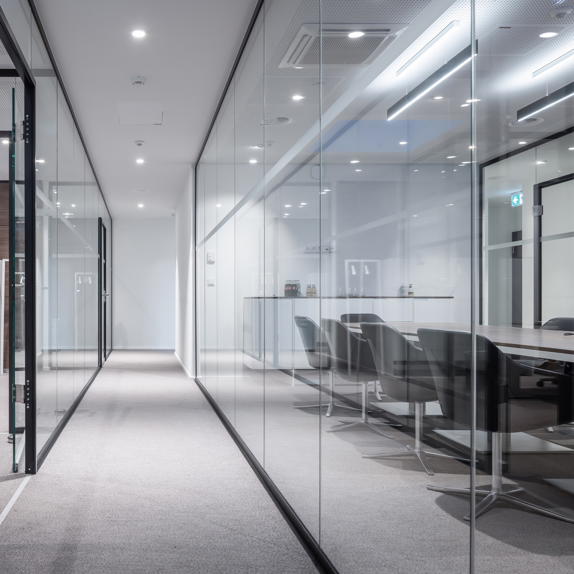 Vertoon produk Lindner Life Pure 620 van vervaardiger Lindner Group