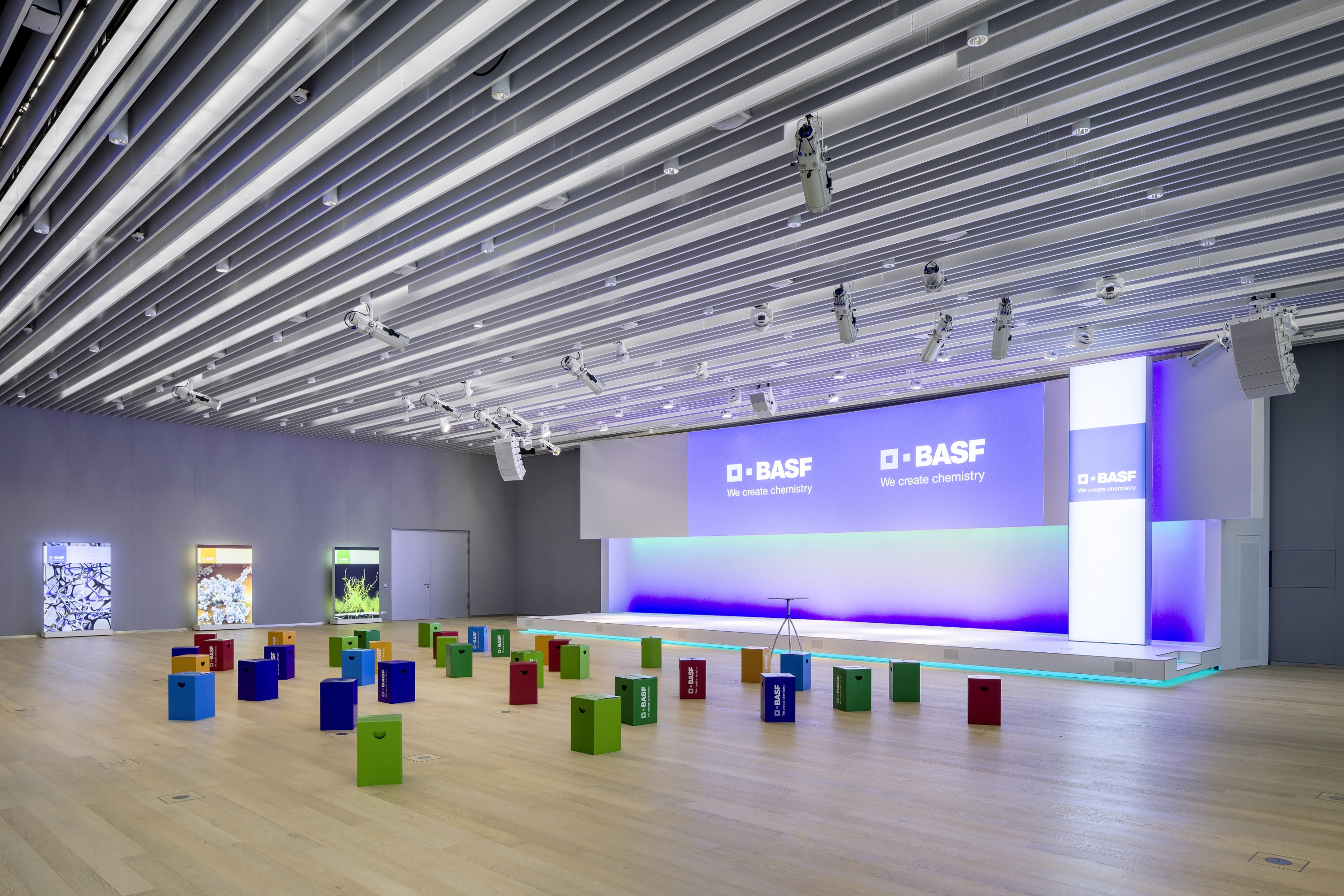 Browse products for category Suspended ceilings