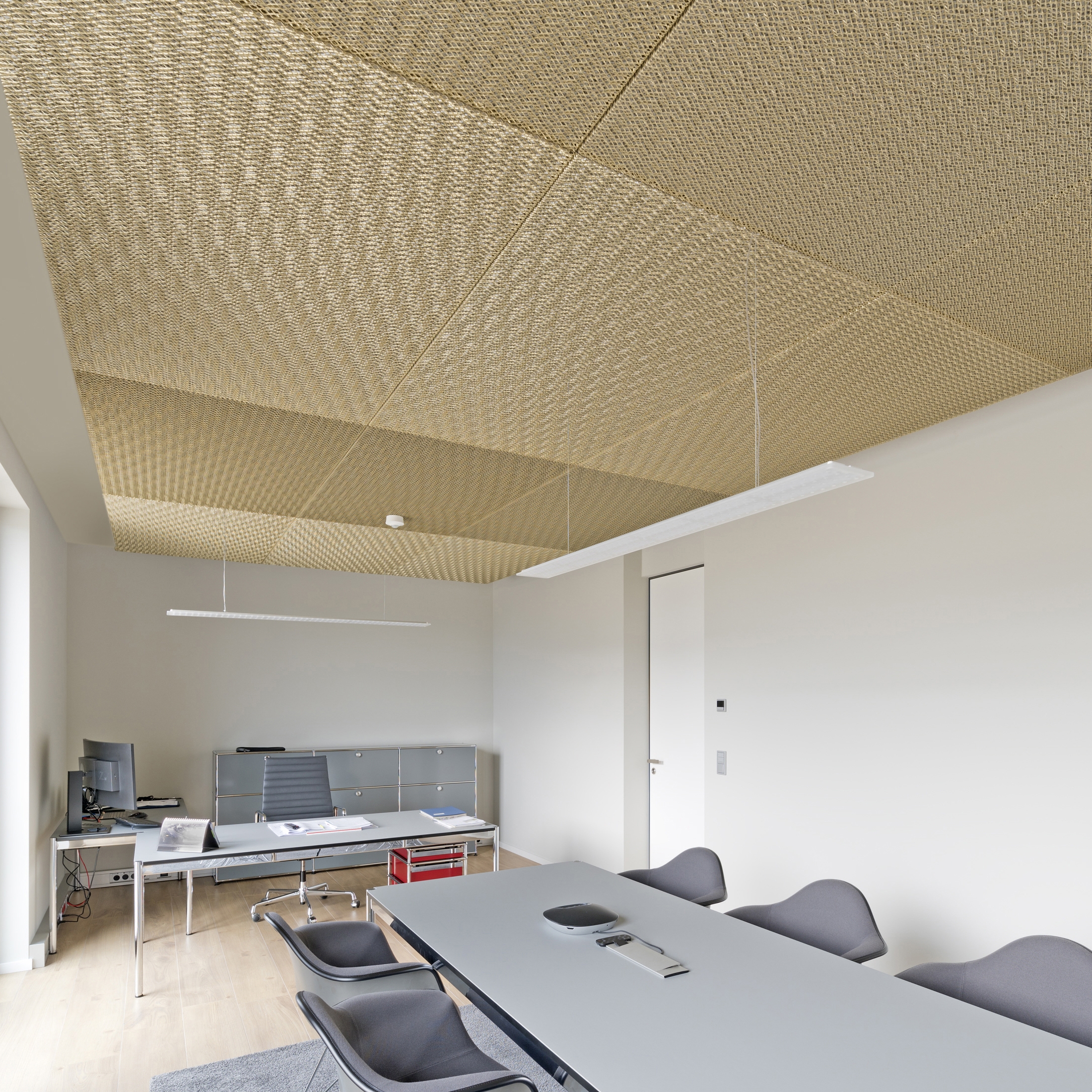 Display product MESHdesign Viva from manufacturer Lindner Group