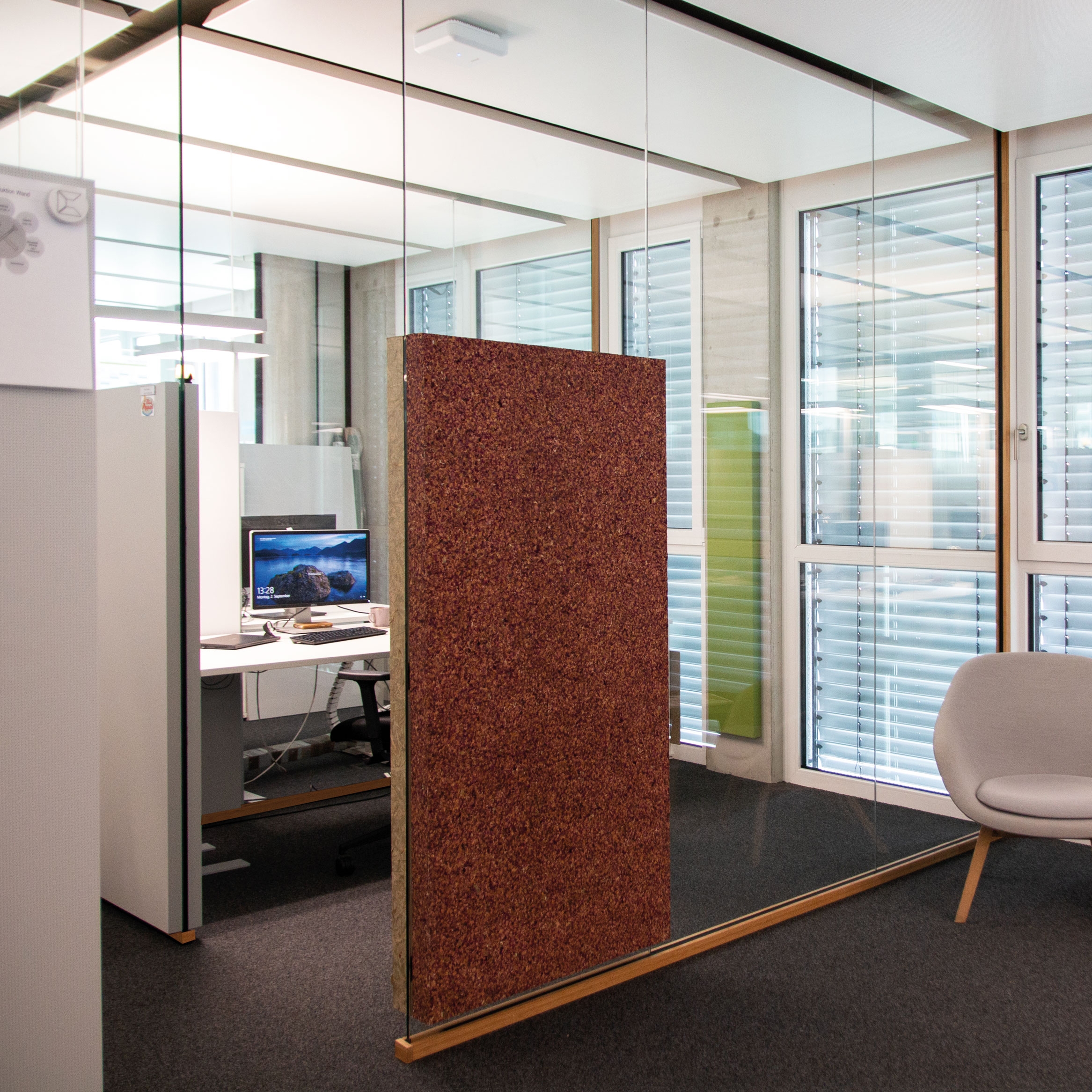 Vertoon produk Lindner Life Nature van vervaardiger Lindner Group