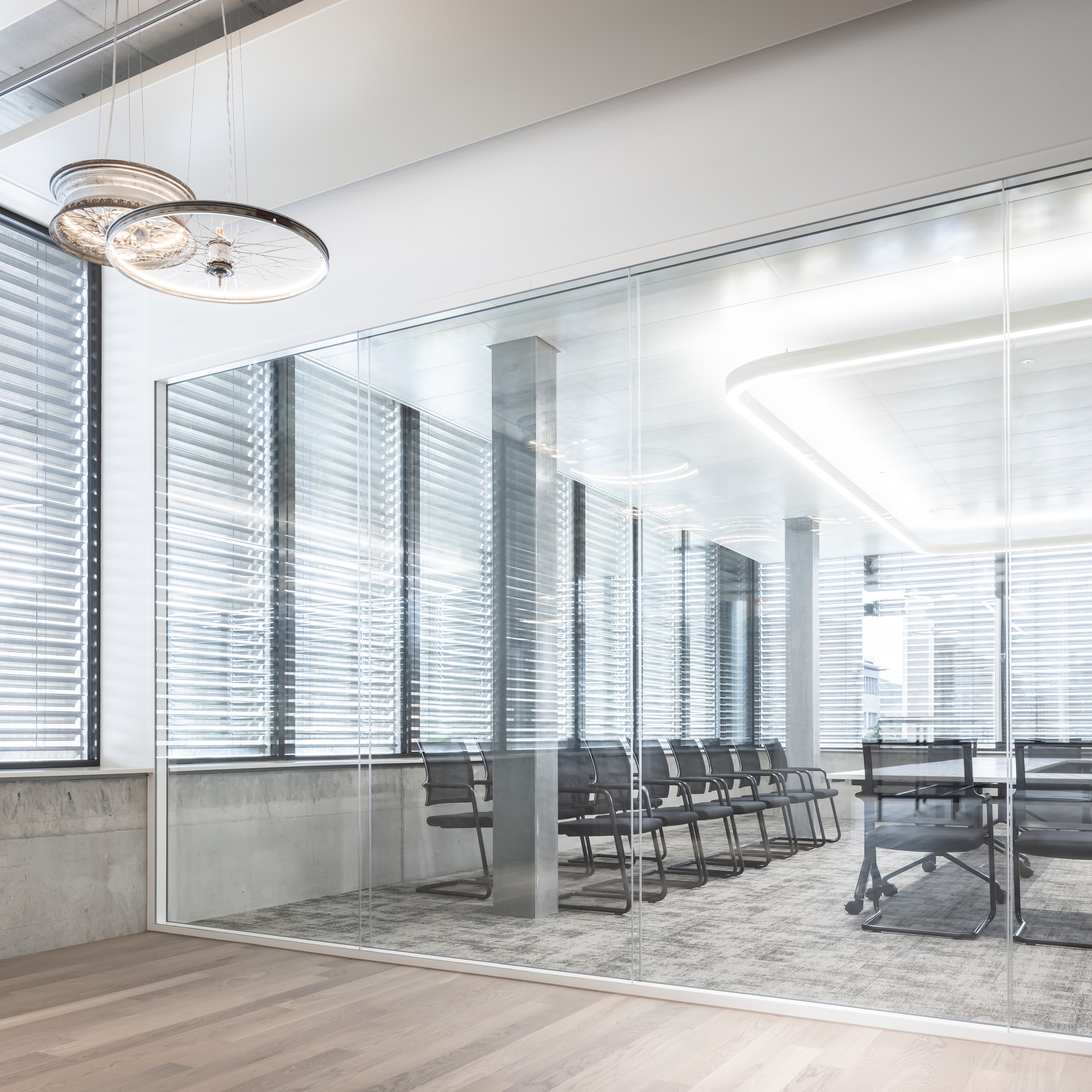 Vertoon produk Lindner Life Clear van vervaardiger Lindner Group