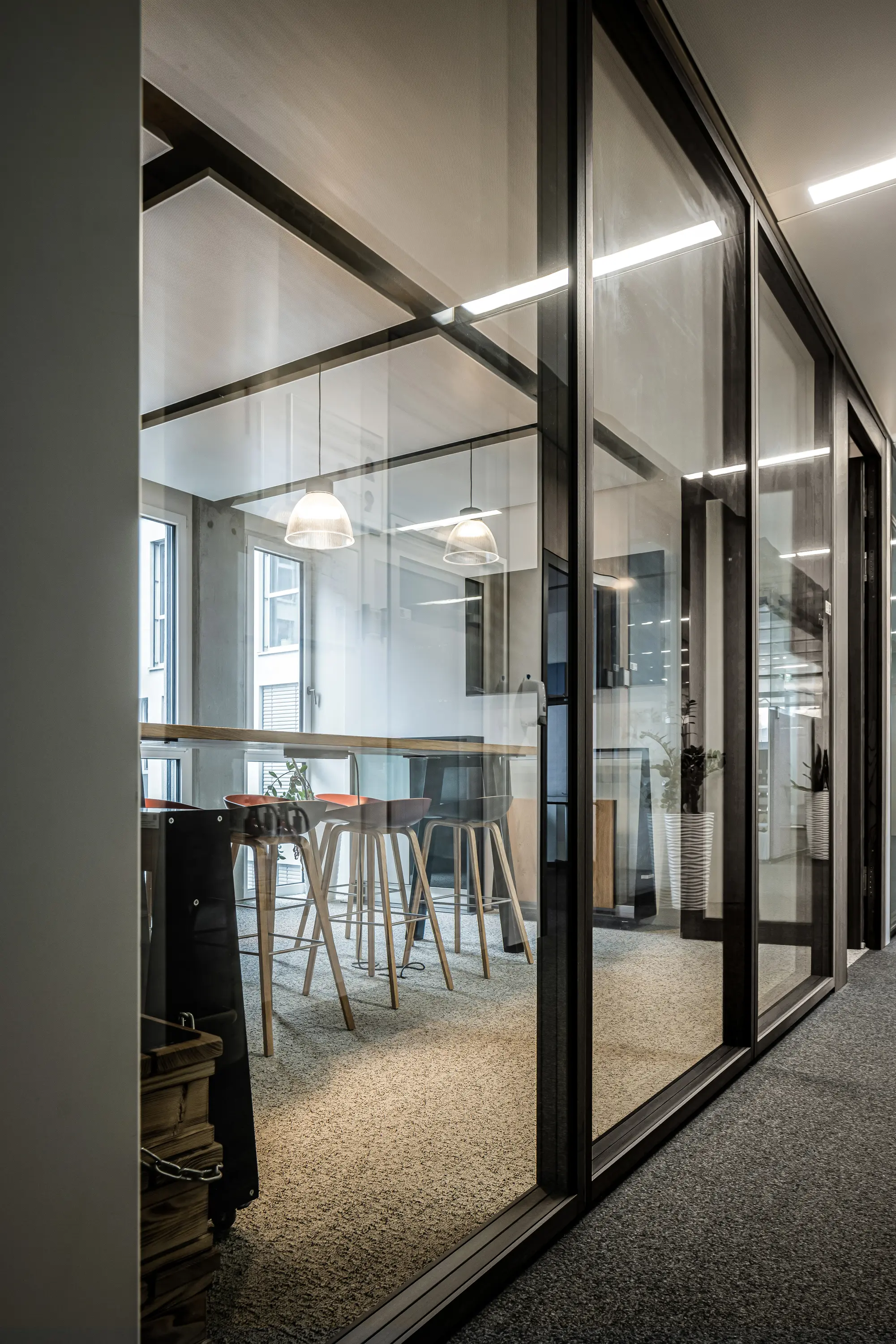 Lindner Group - Lindner Life Stereo_GCC