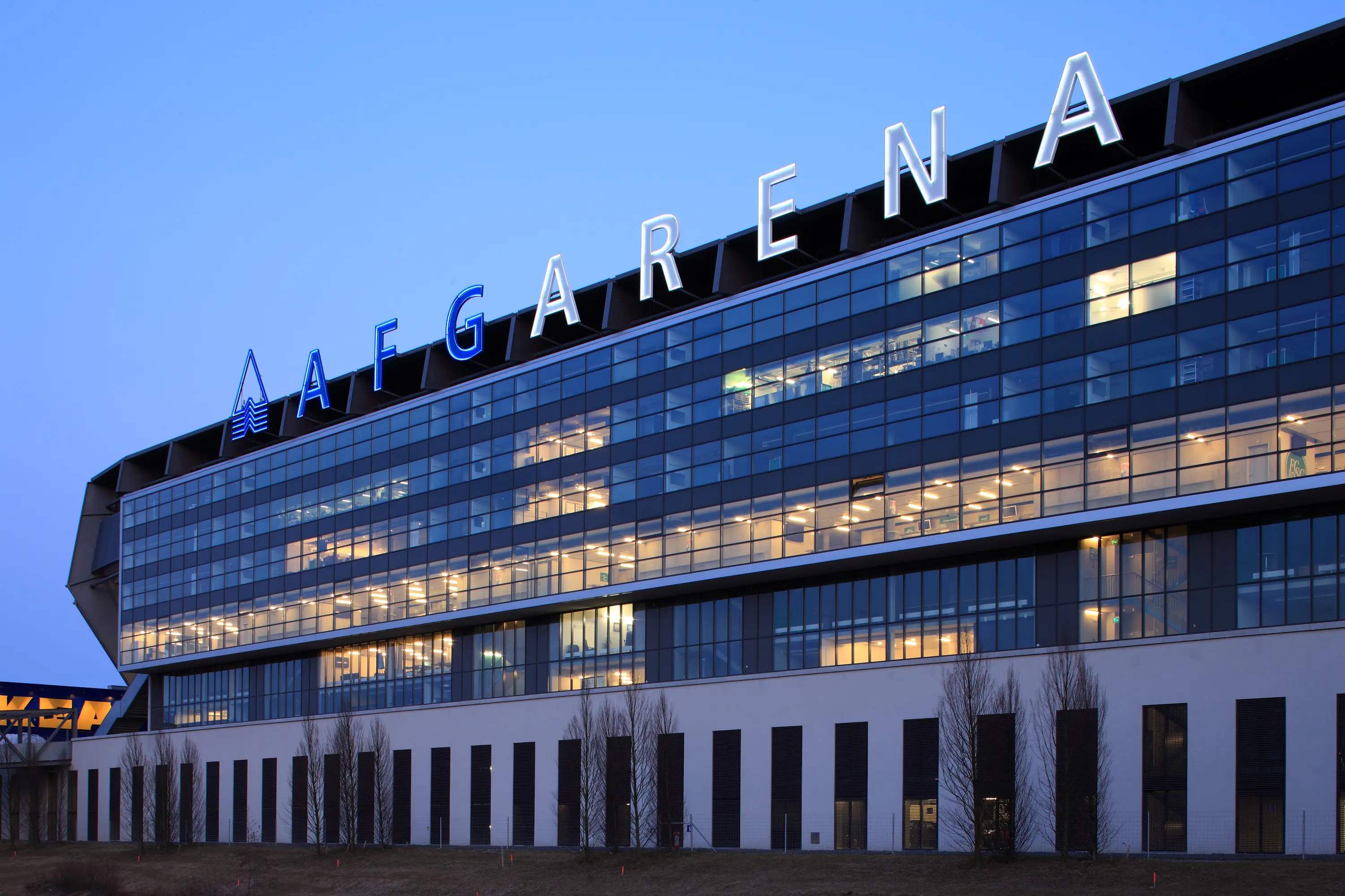 Forster Profile Systems - Forster thermfix vario | Façade à montants/traverses