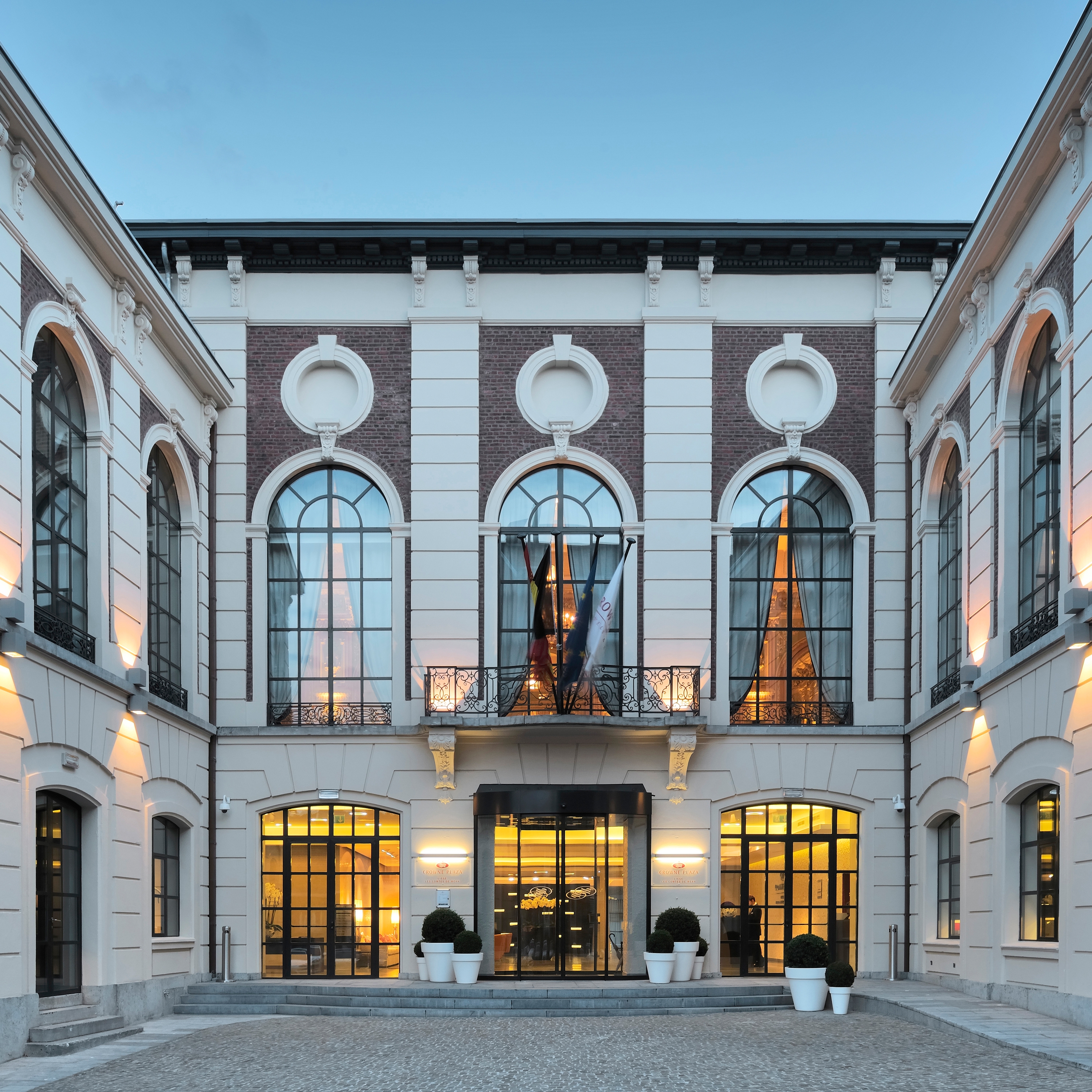 Display product Forster unico | Turn/tilt windows from manufacturer Forster Profile Systems