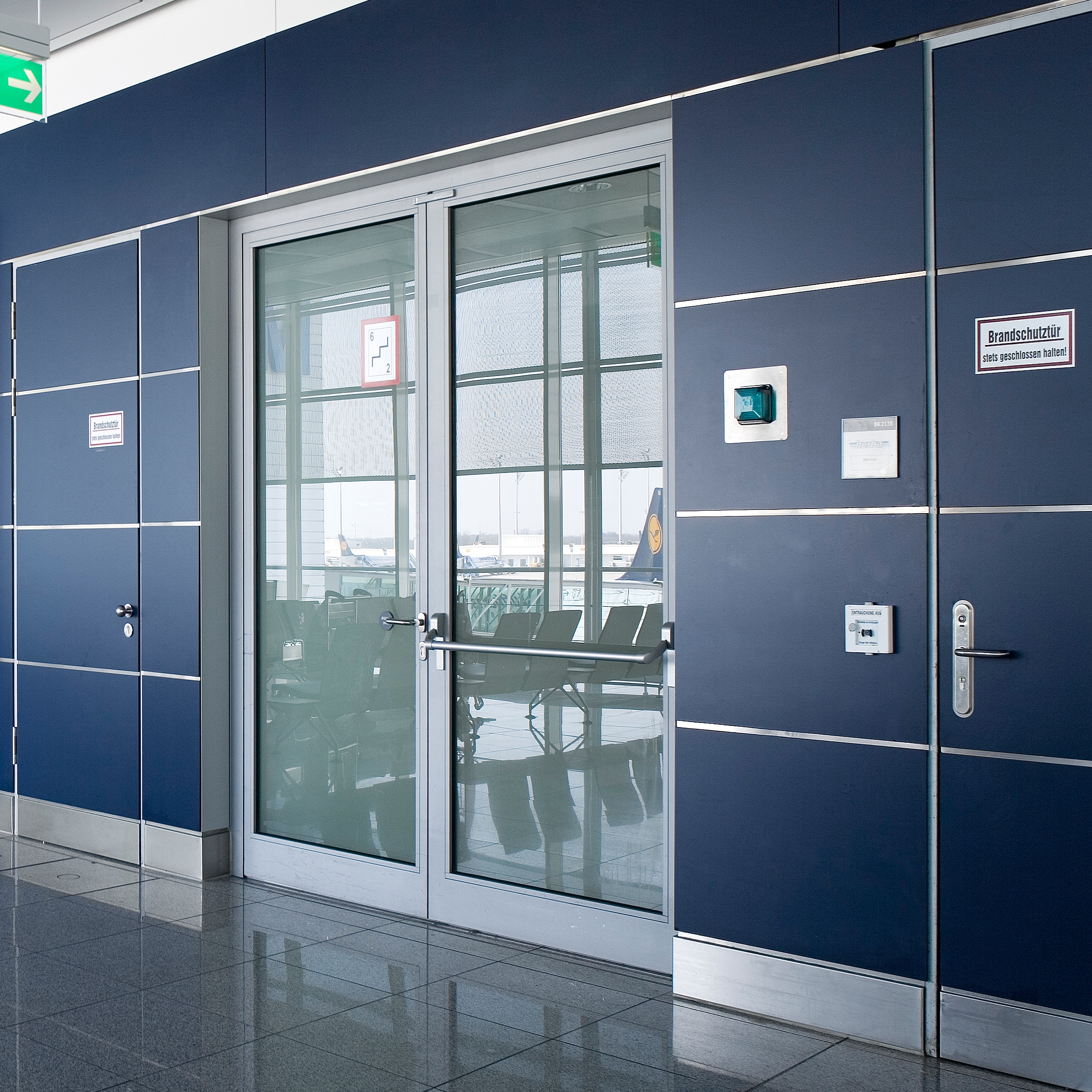 Afficher le produit Forster fuego light EI30 | Porte coupe-feu du fabricant Forster Profile Systems