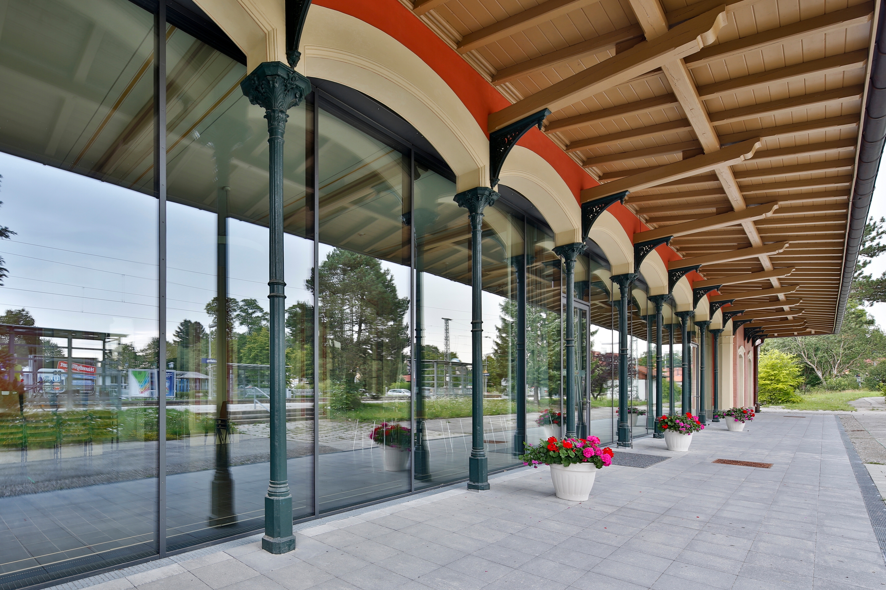 Display product Forster thermfix light | Transom/mullion facade from manufacturer Forster Profile Systems