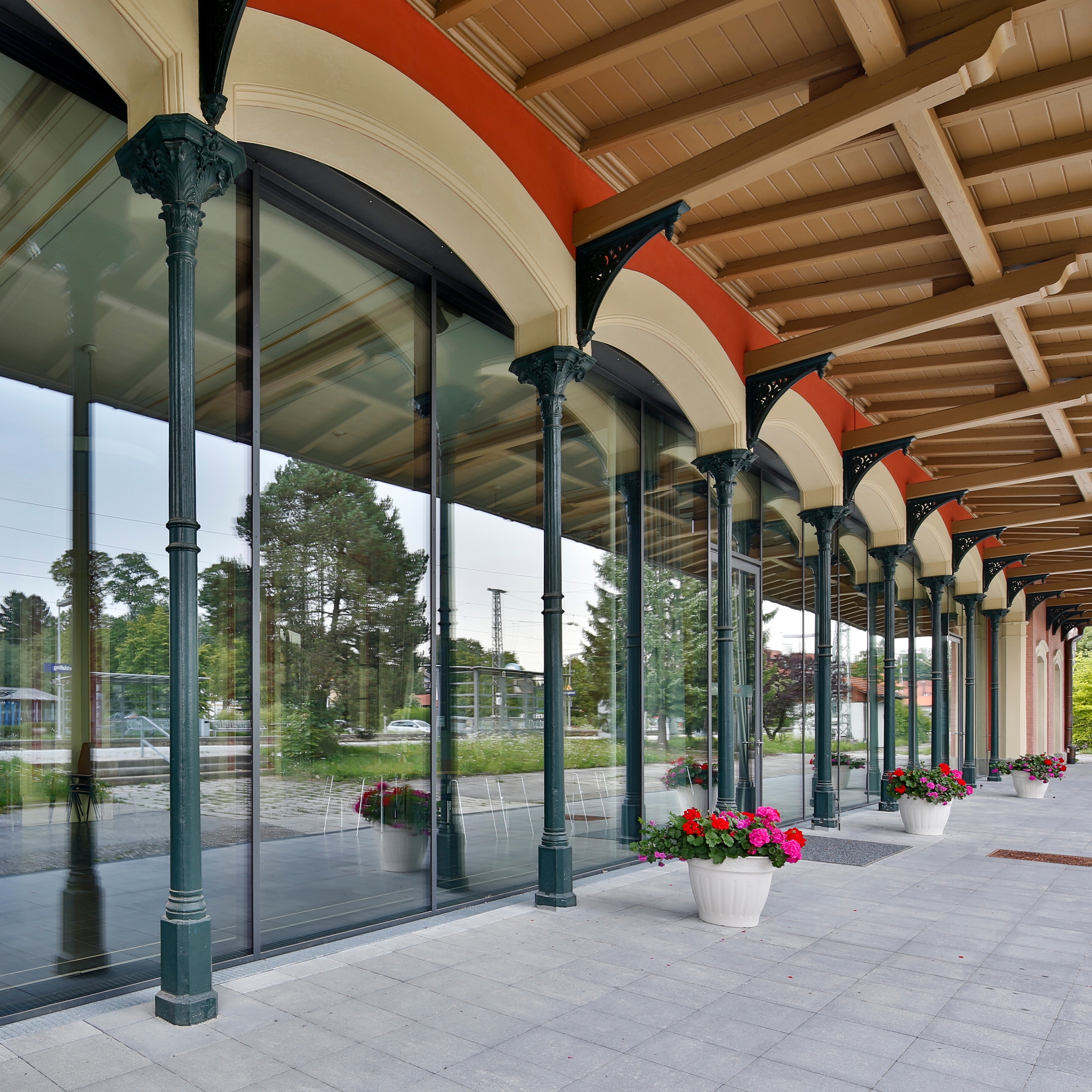 Display product Forster thermfix light | Transom/mullion facade from manufacturer Forster Profile Systems