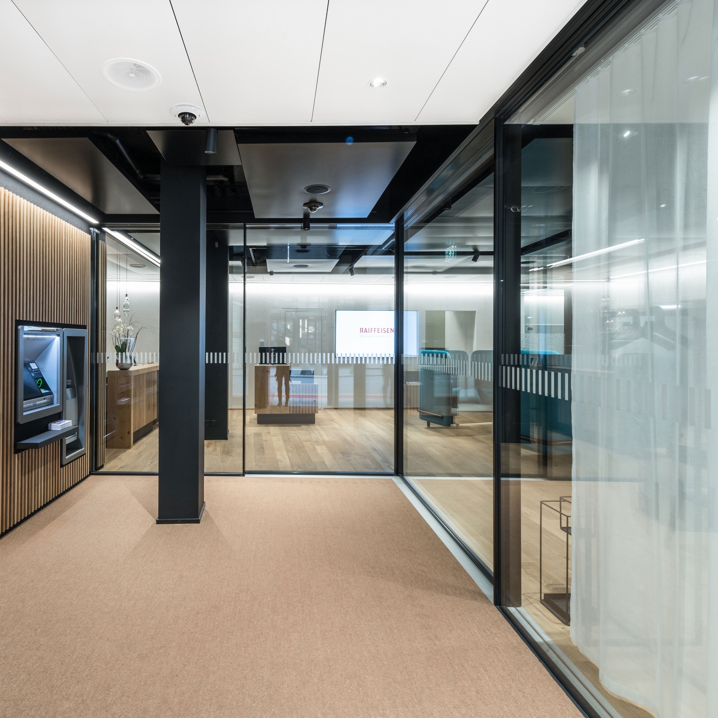 Display product Frameless sliding windows with smart monitoring from manufacturer swissFineLine