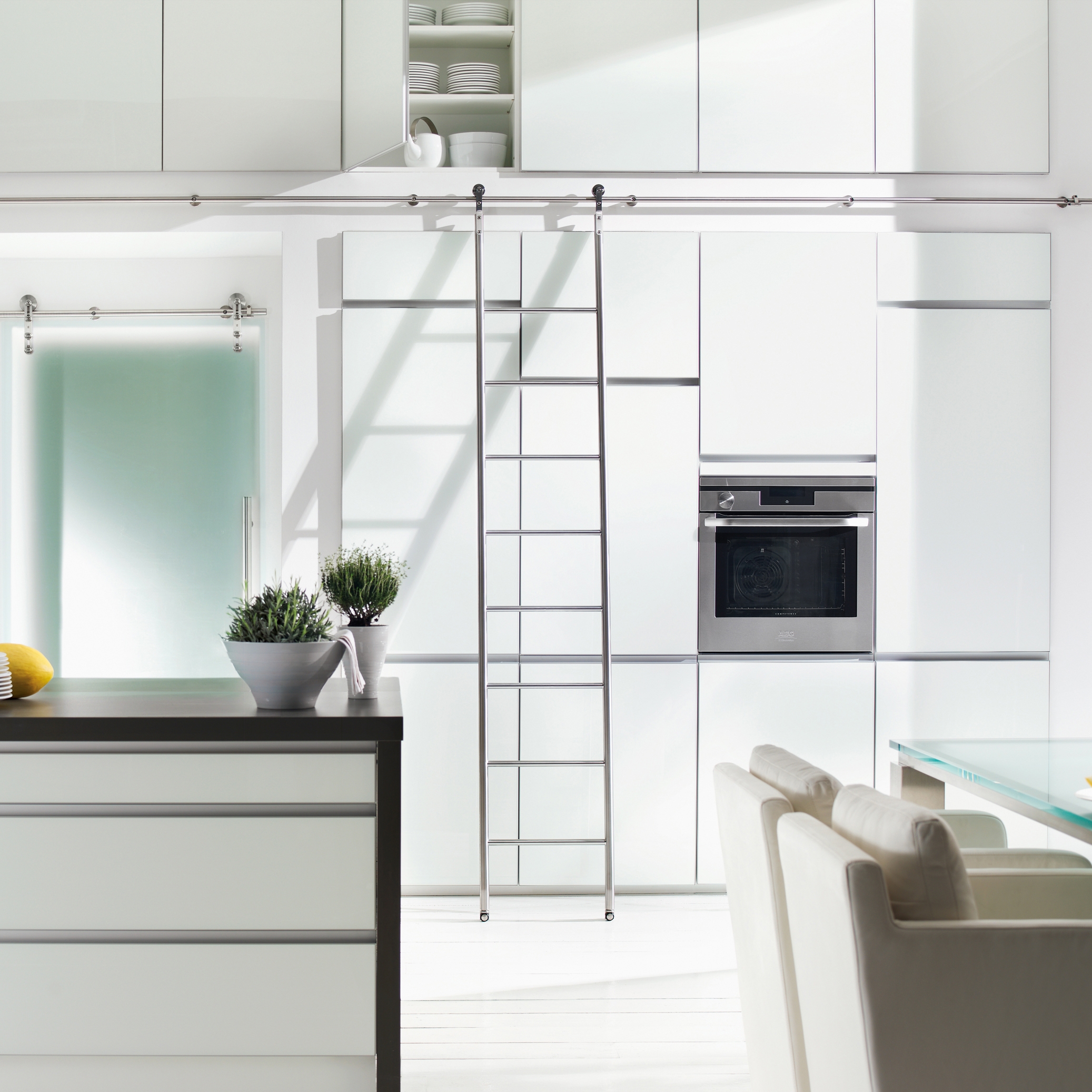 FITTINGS FOR LADDERS
