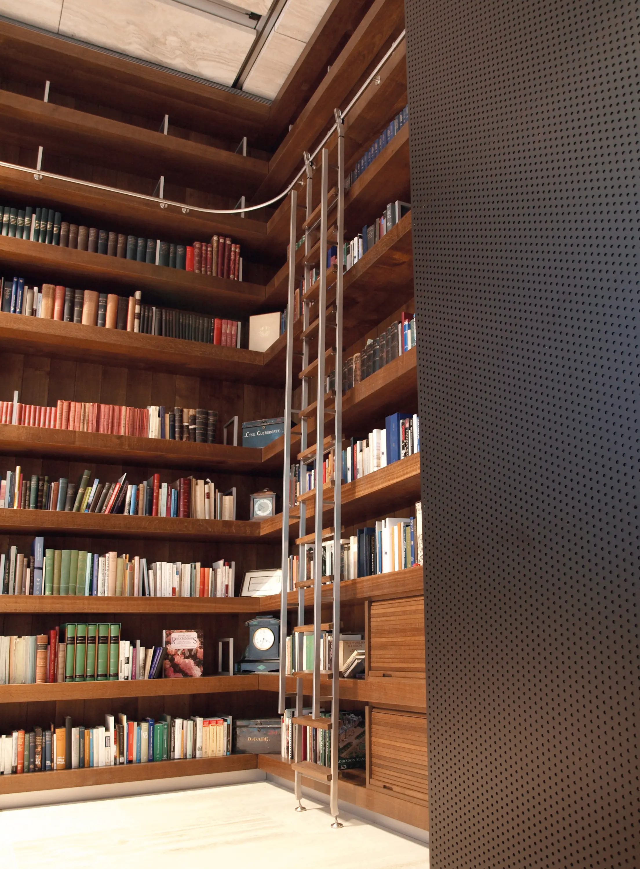 MWE Edelstahlmanufaktur - Akzent Ladder System/ Vario-Telescopic Ladder