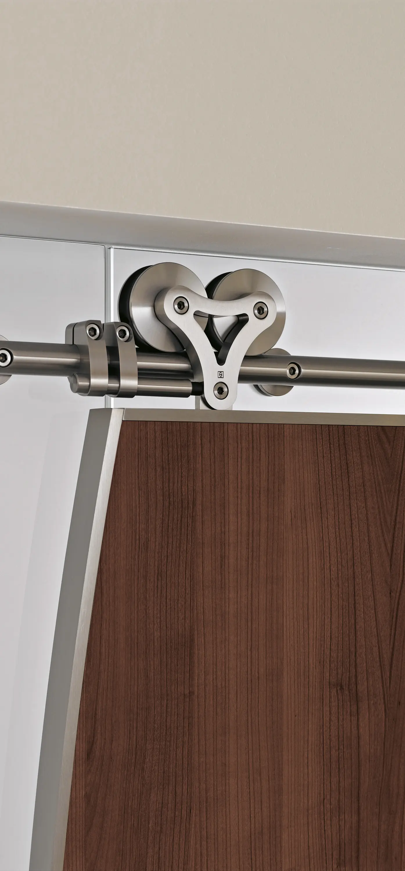 MWE Edelstahlmanufaktur - Duplex S Door System/ Roller Carriage