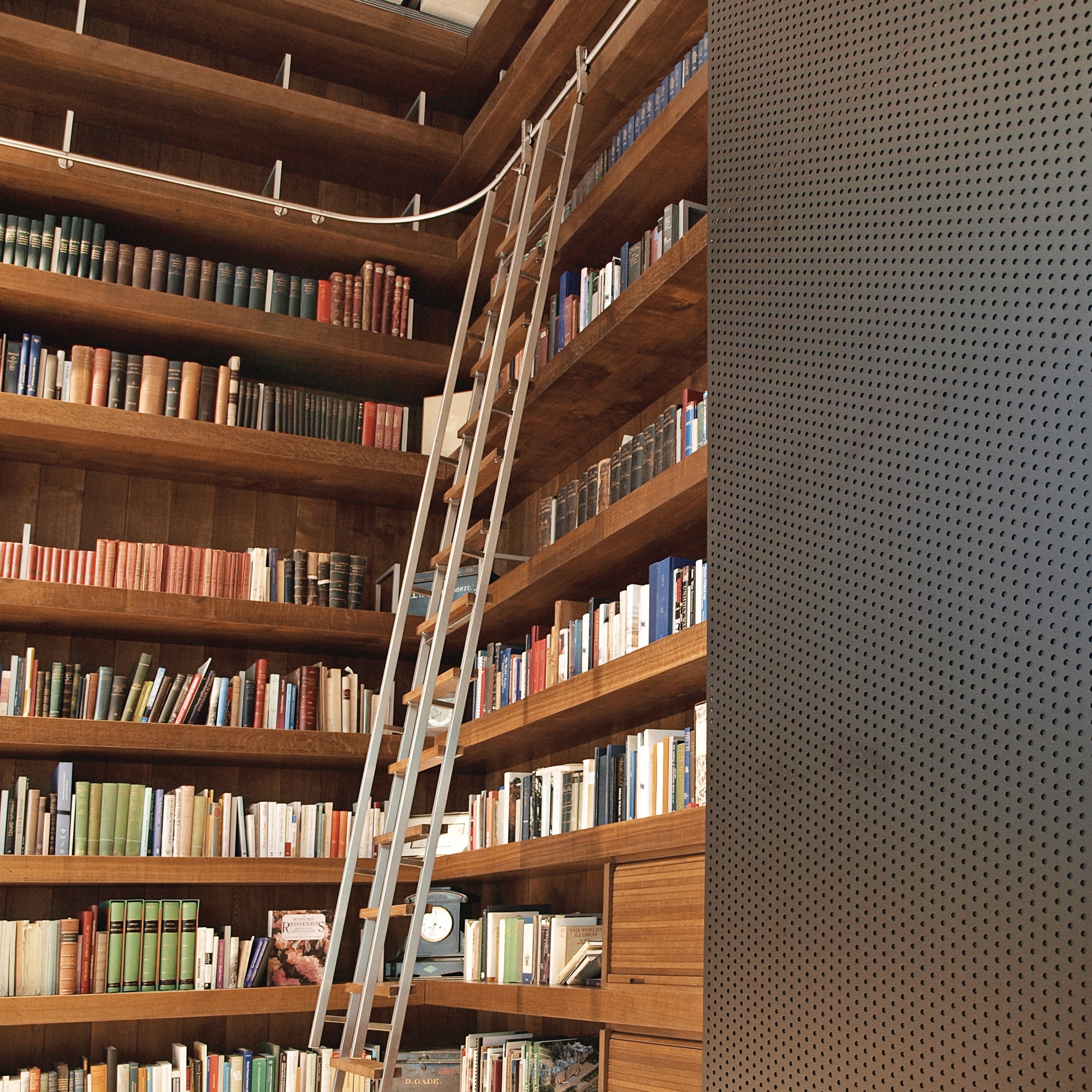 Akzent Ladder System/ Vario-Telescopic Ladder