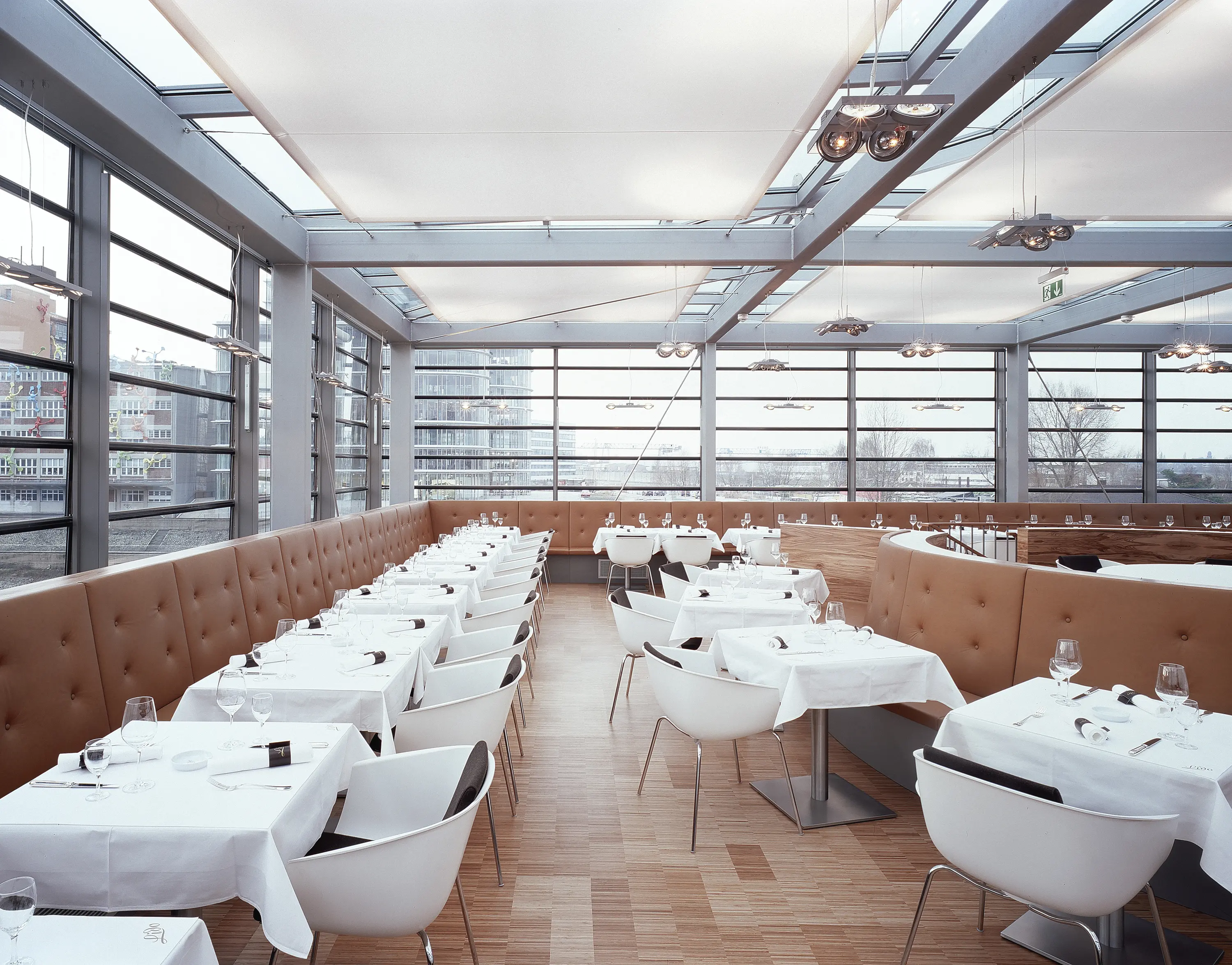 Koch Membranen - Grid Ceilings