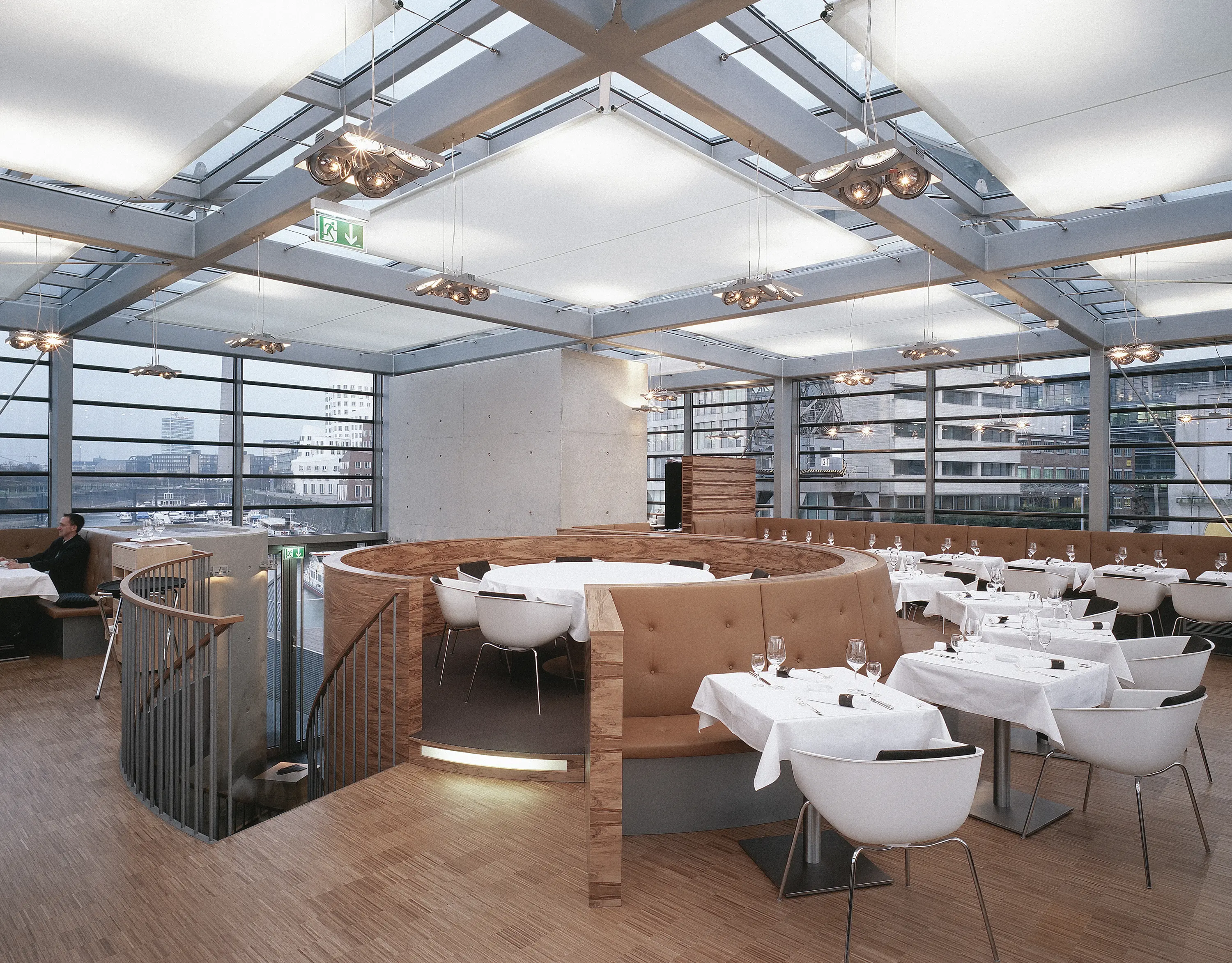 Koch Membranen - Grid Ceilings