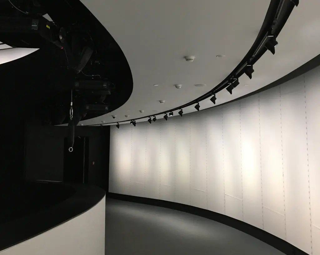Koch Membranen - Parapet Disguisings
