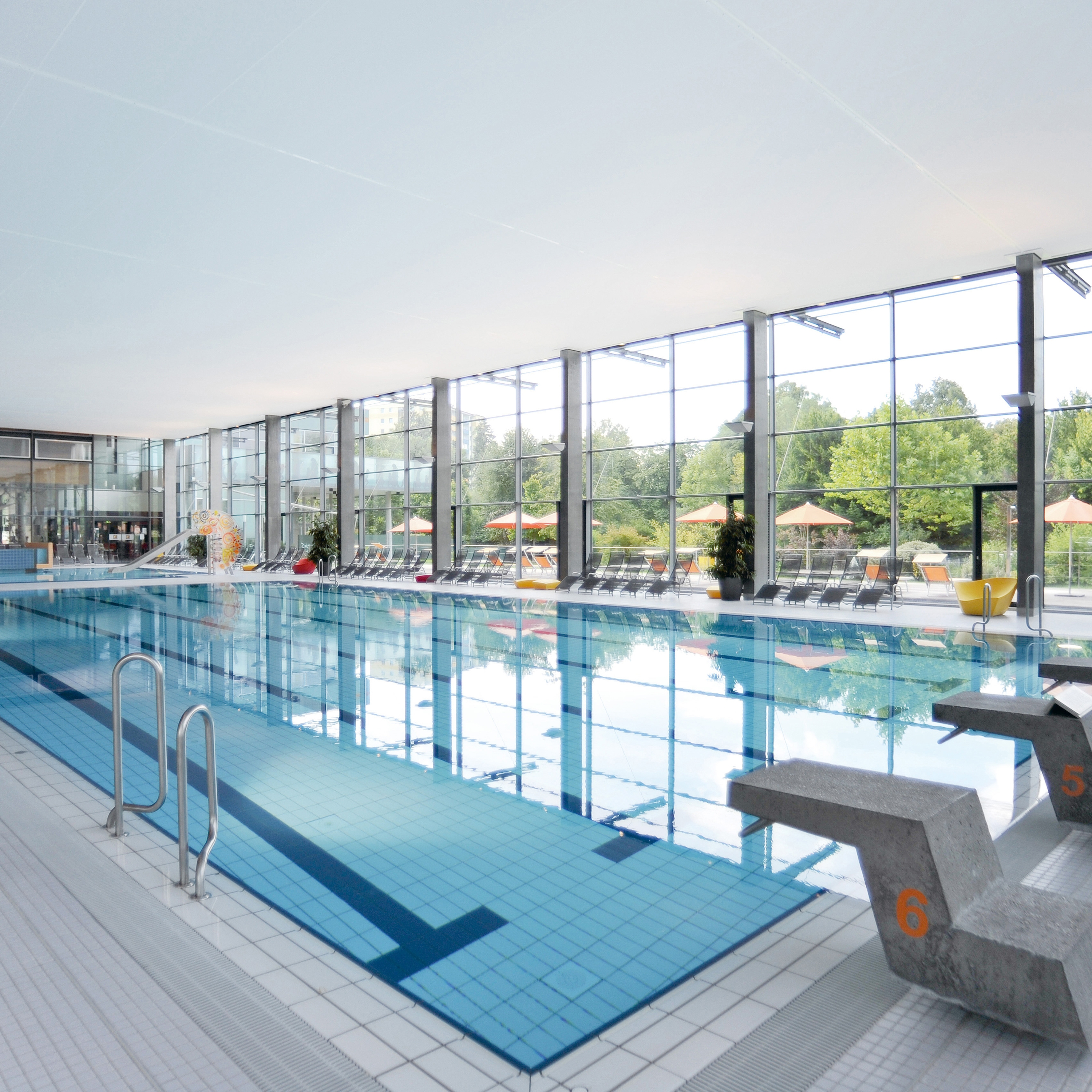 Produkt Schwimmbaddecken des Herstellers Koch Membranen anzeigen