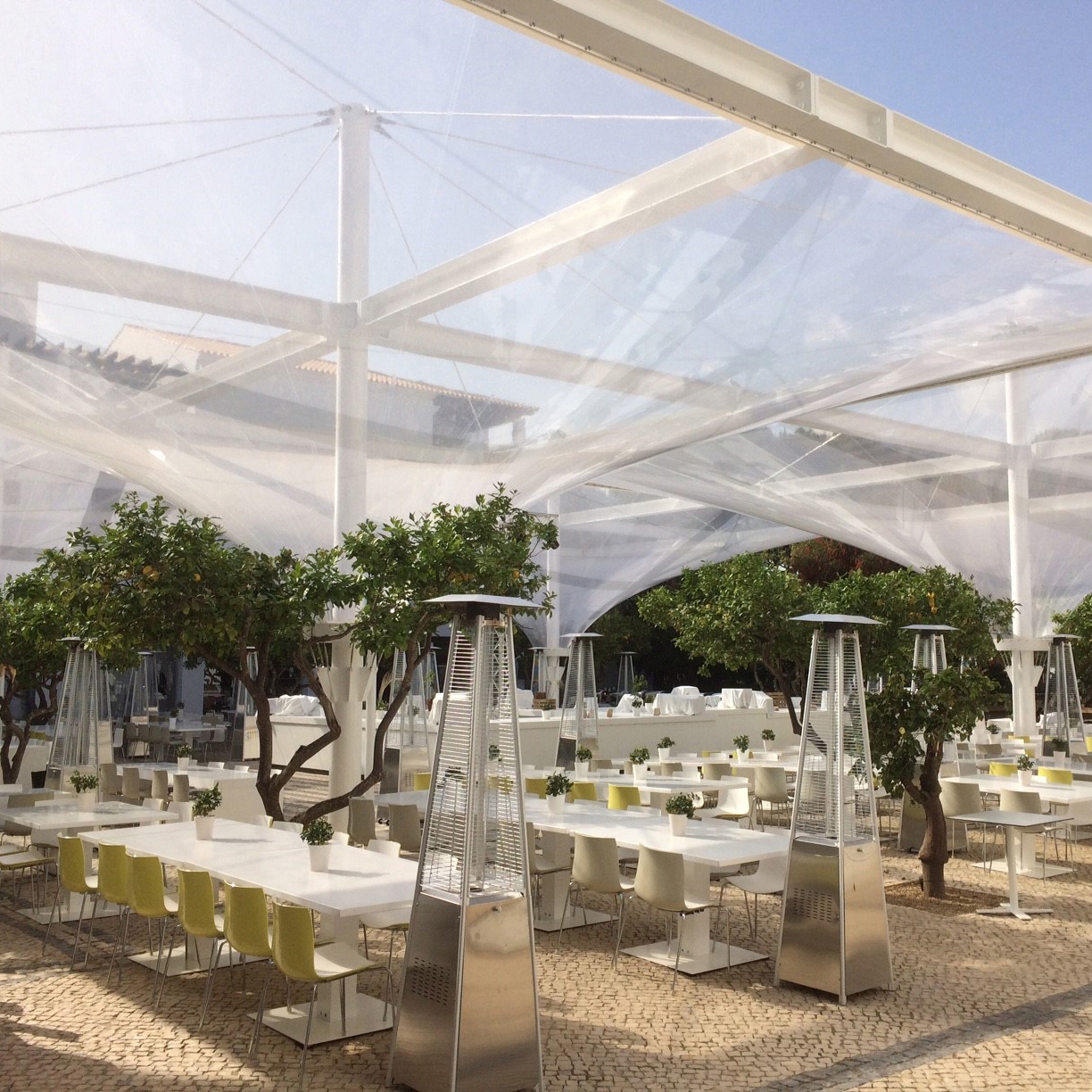 Afficher le produit Funnel Umbrellas du fabricant Koch Membranen