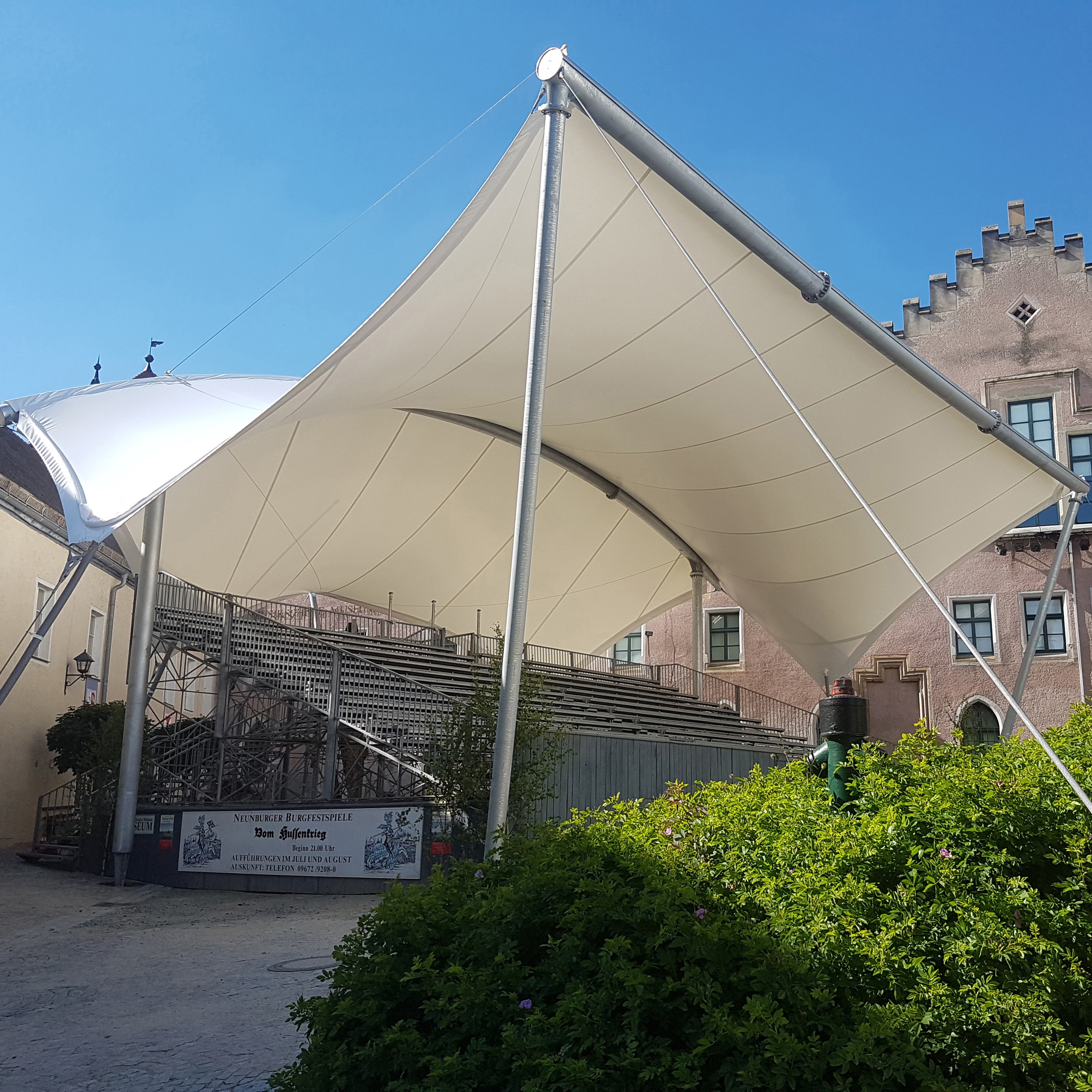 Afficher le produit Grandstand Roofing du fabricant Koch Membranen