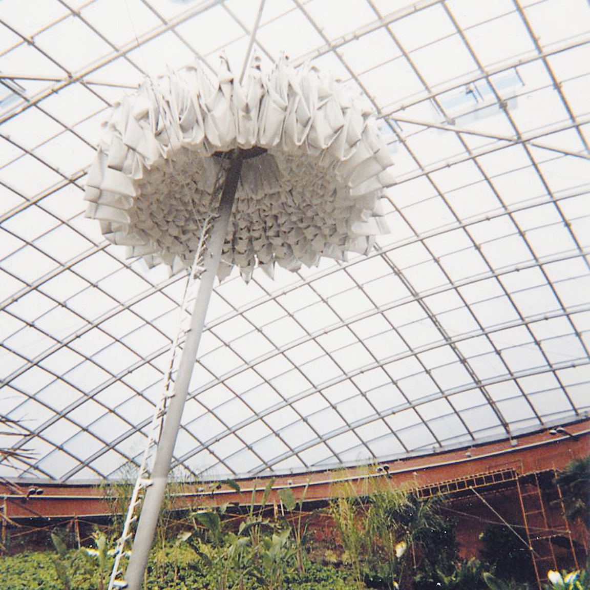 Display product Centrally Gathered Roofs from manufacturer Koch Membranen