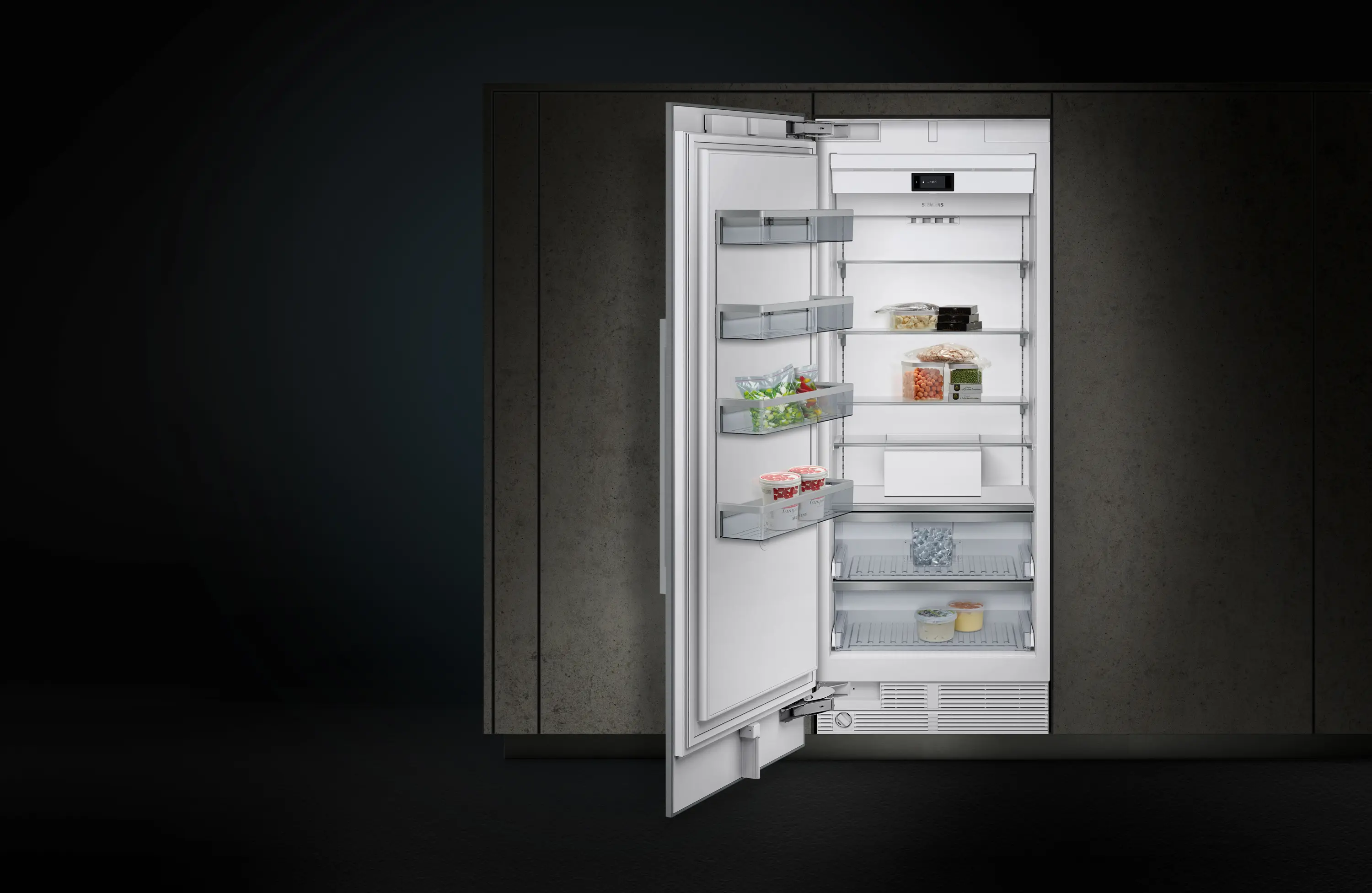 Siemens Home Appliances - iQ700, built-in freezer