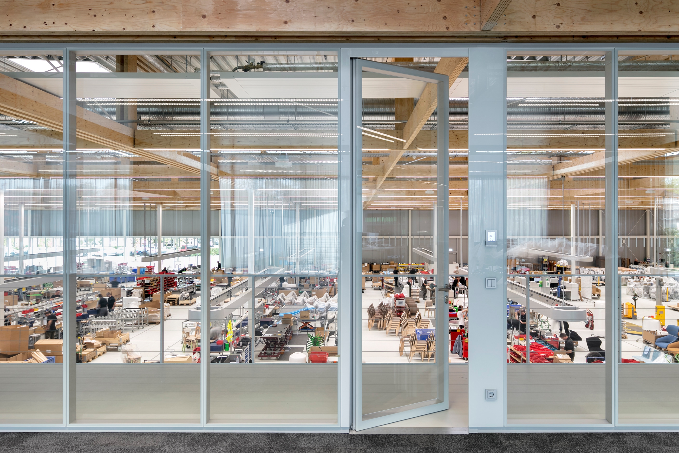 Display product fecostruct from manufacturer feco. Die Systemwand.