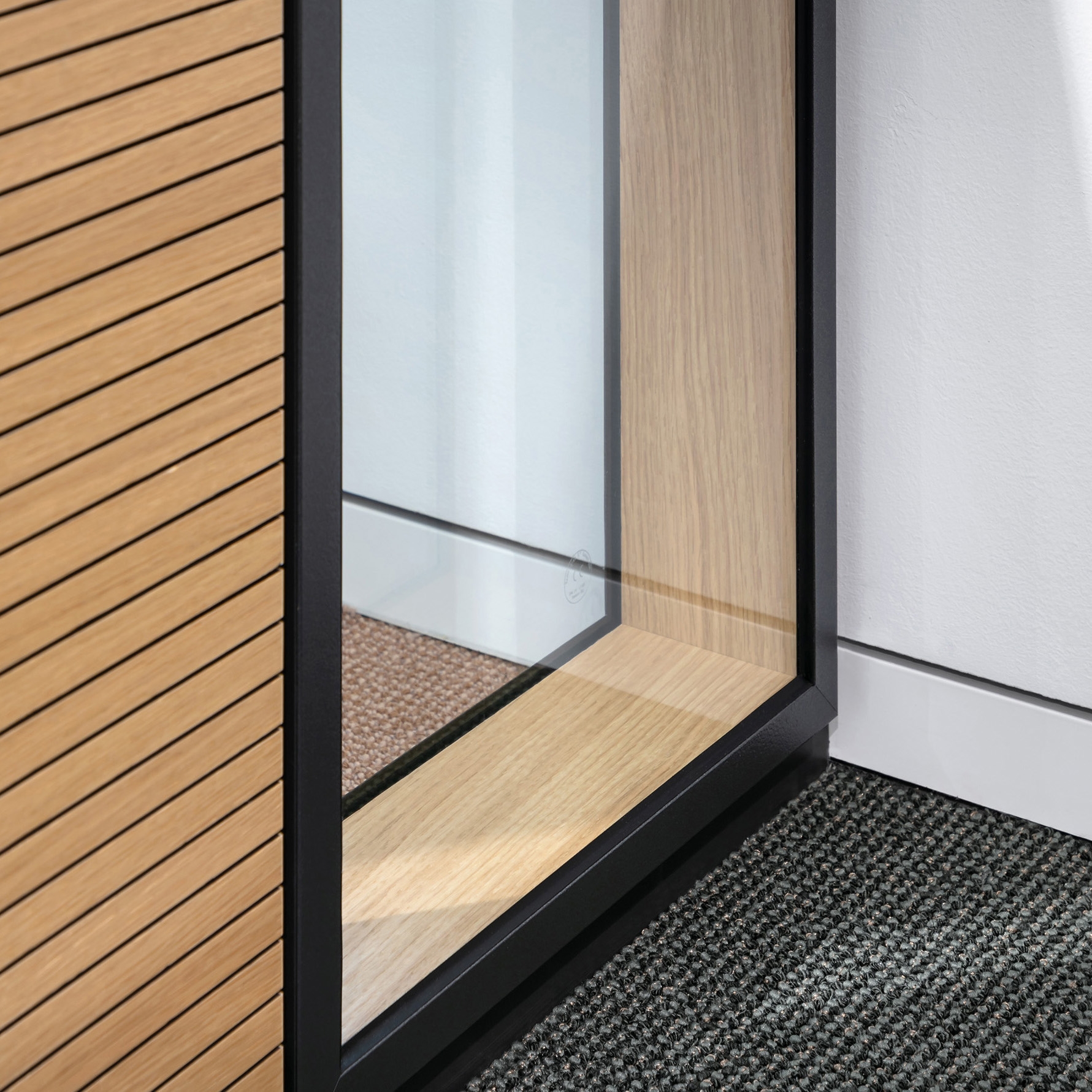 Mostra il prodotto fecofix wood del produttore feco. Die Systemwand.