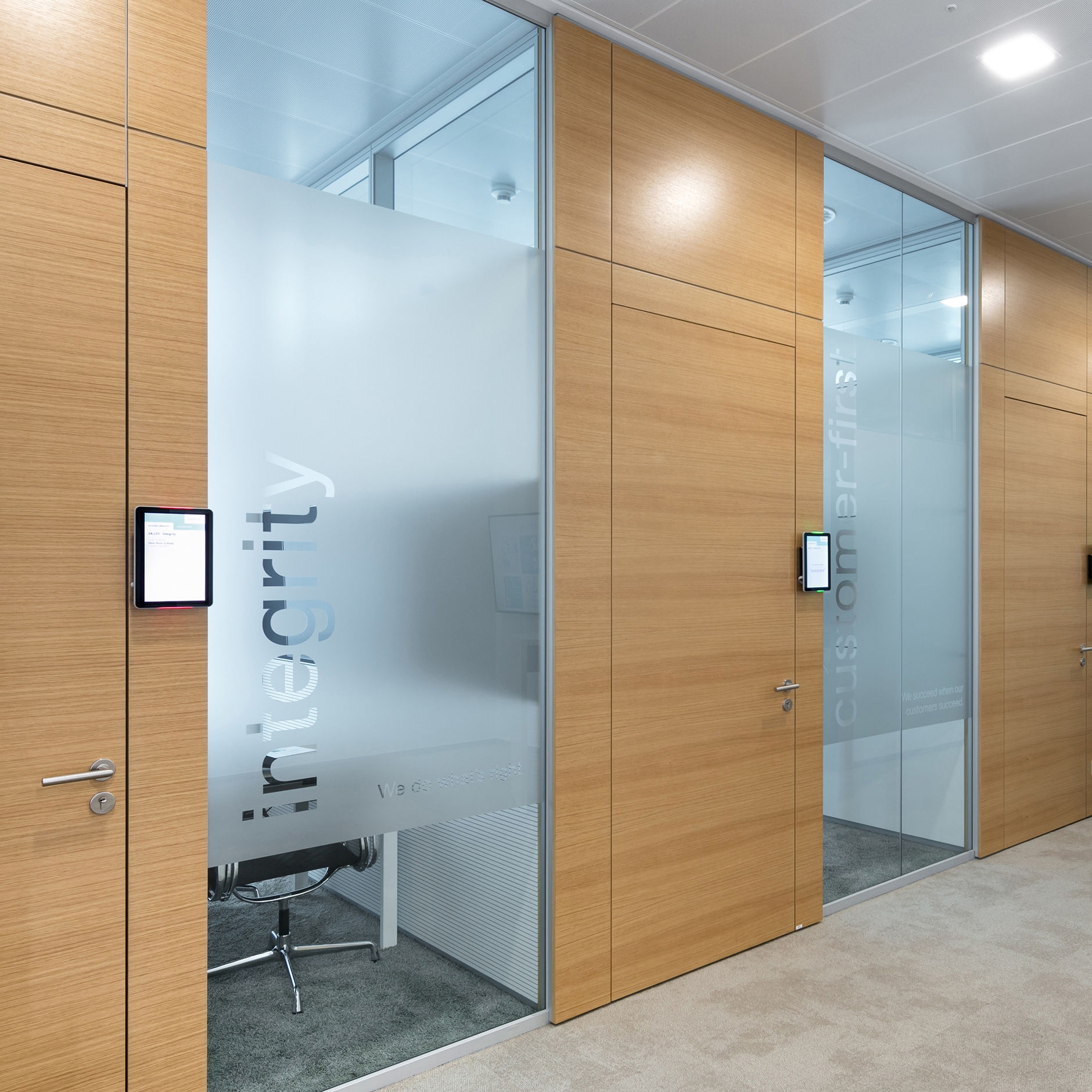 Mostra il prodotto fecodoor wood H70 del produttore feco. Die Systemwand.
