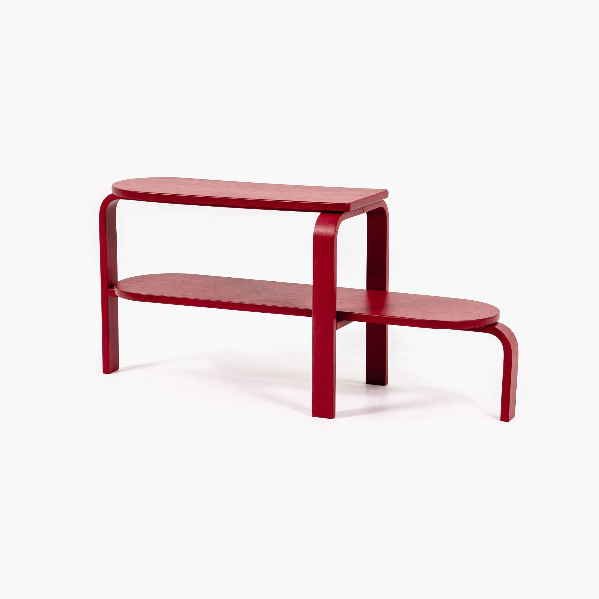 Display product Altura Bench | Red from manufacturer Case Furniture