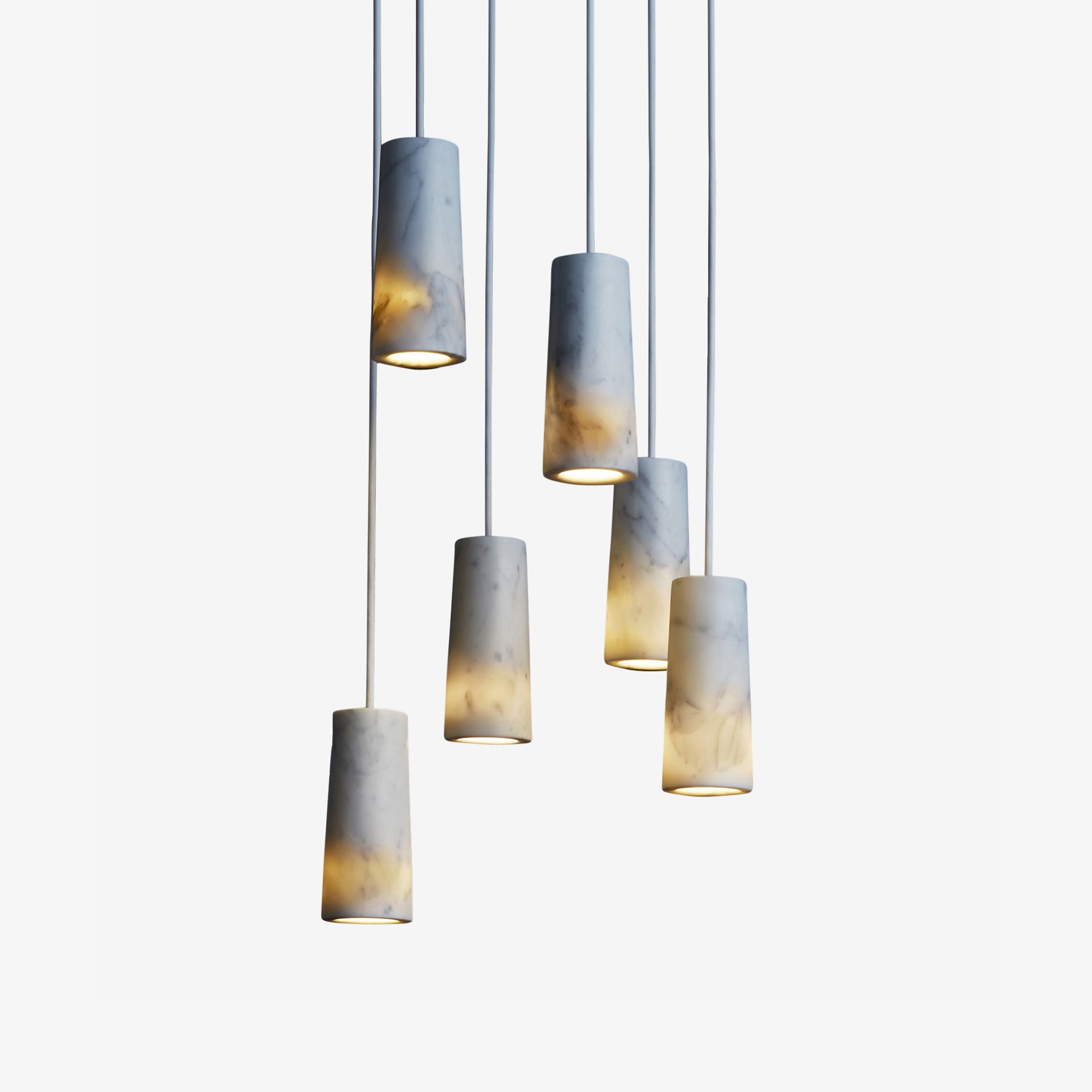 Mostra il prodotto Core Pendant | Carrara Marble del produttore Case Furniture