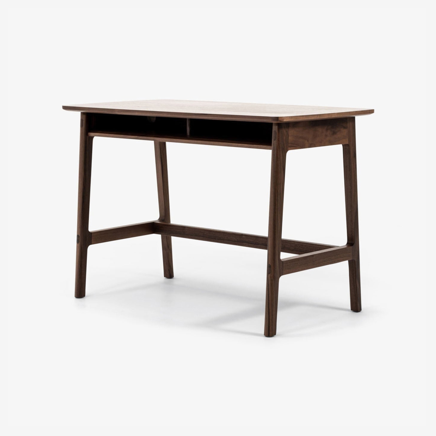 Dulwich Desk | Walnut