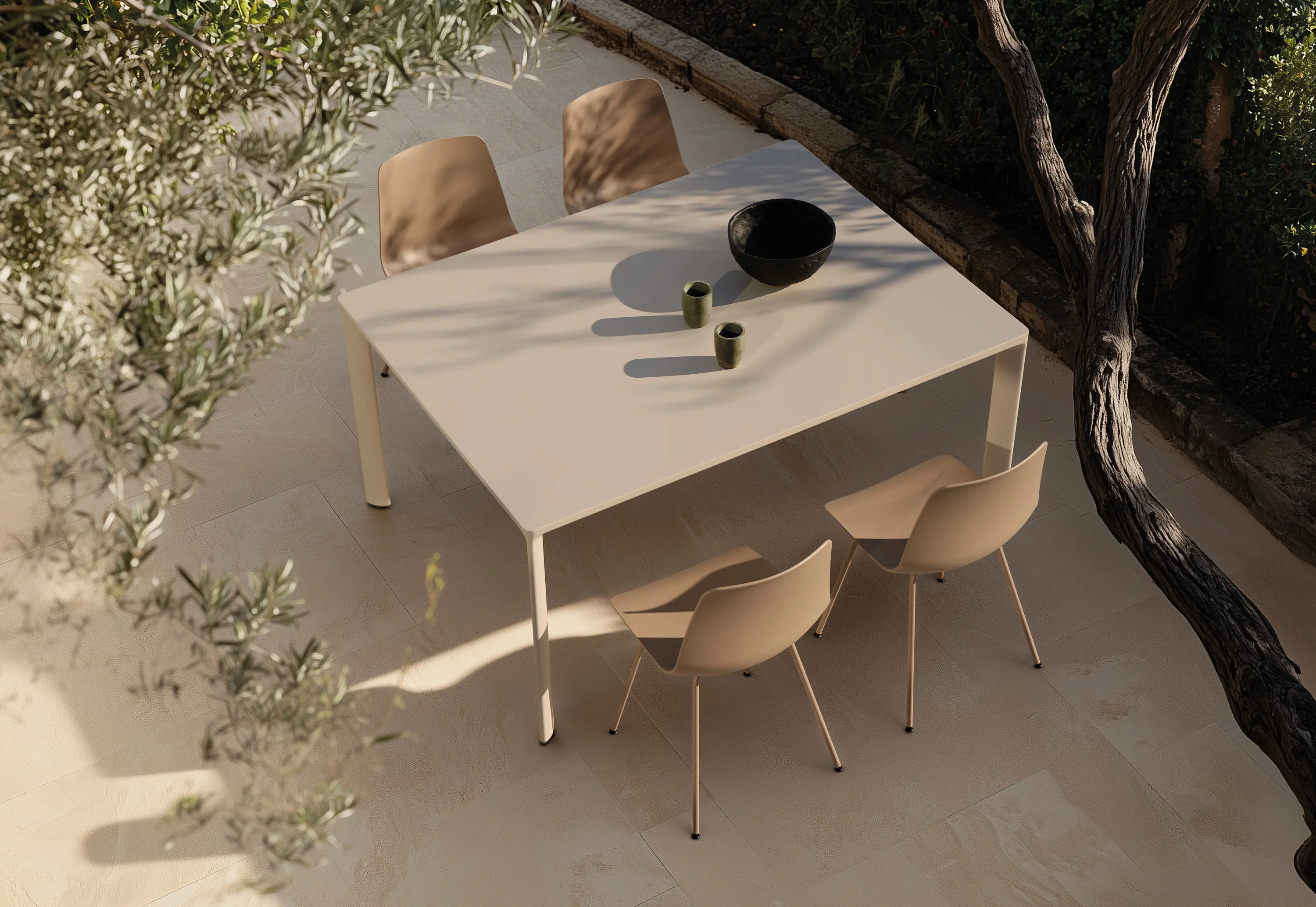 Inclass - Varya Outdoor