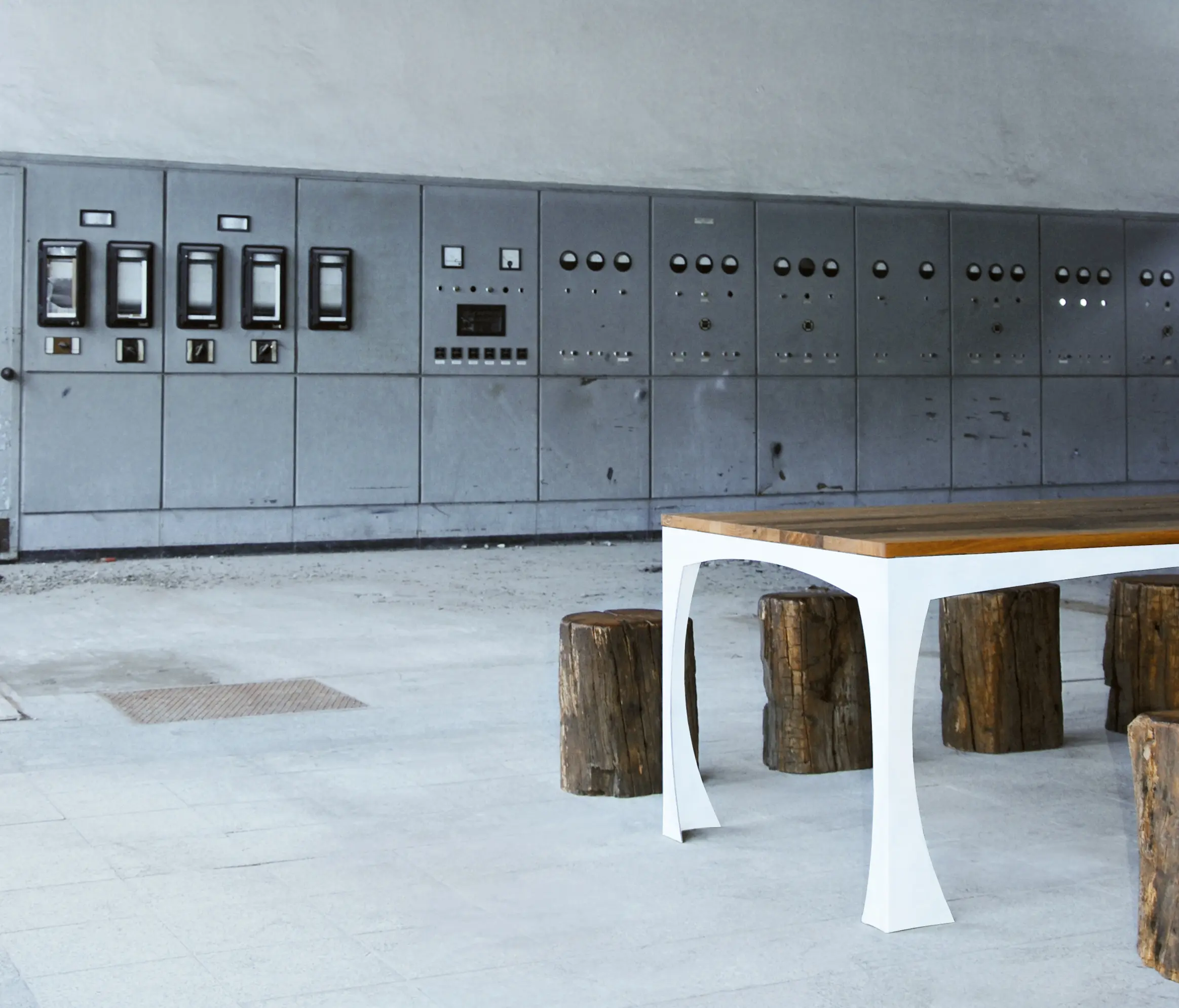 Redwitz - Monte table