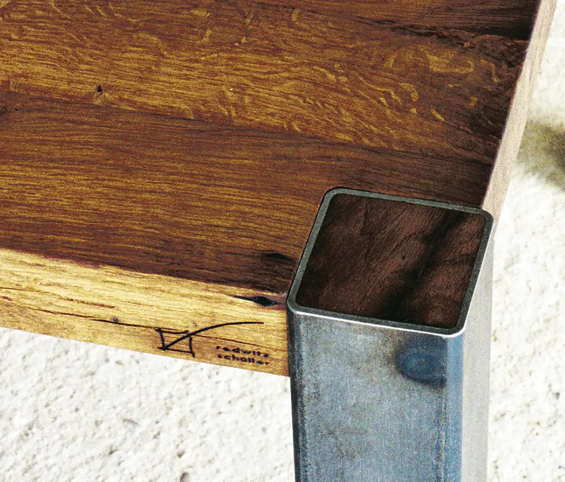 Redwitz - Basil table