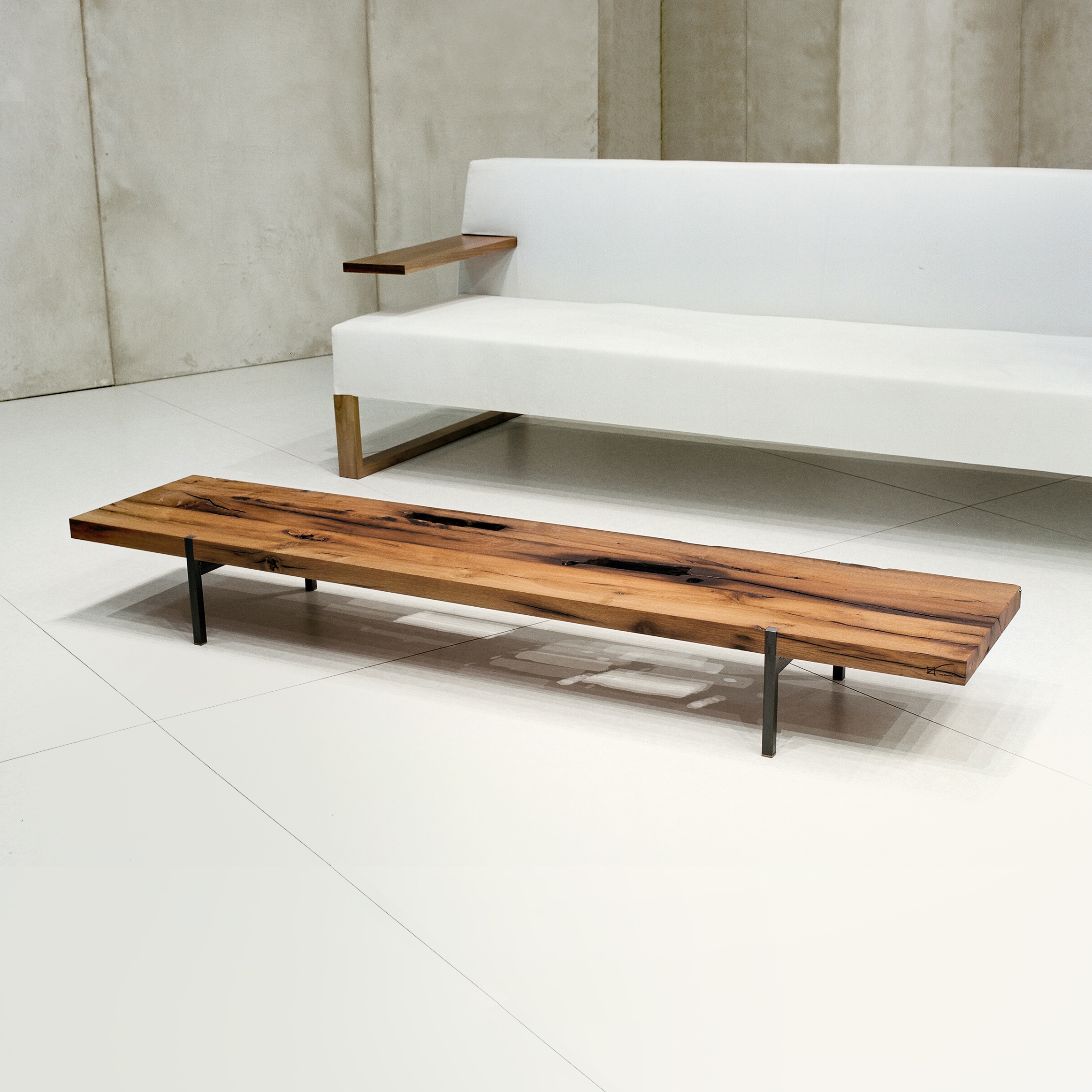 Display product Oria Piano coffetable from manufacturer Redwitz