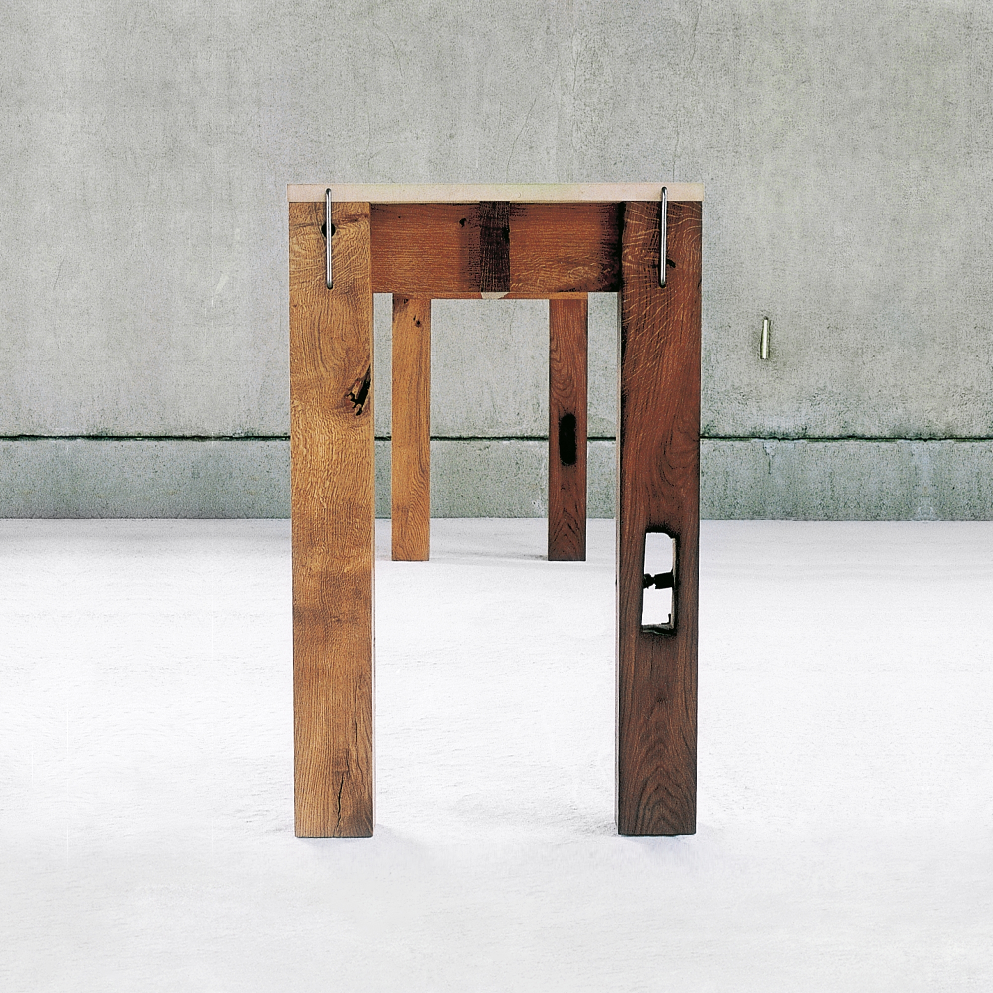 Display product Sole Alto table | console from manufacturer Redwitz