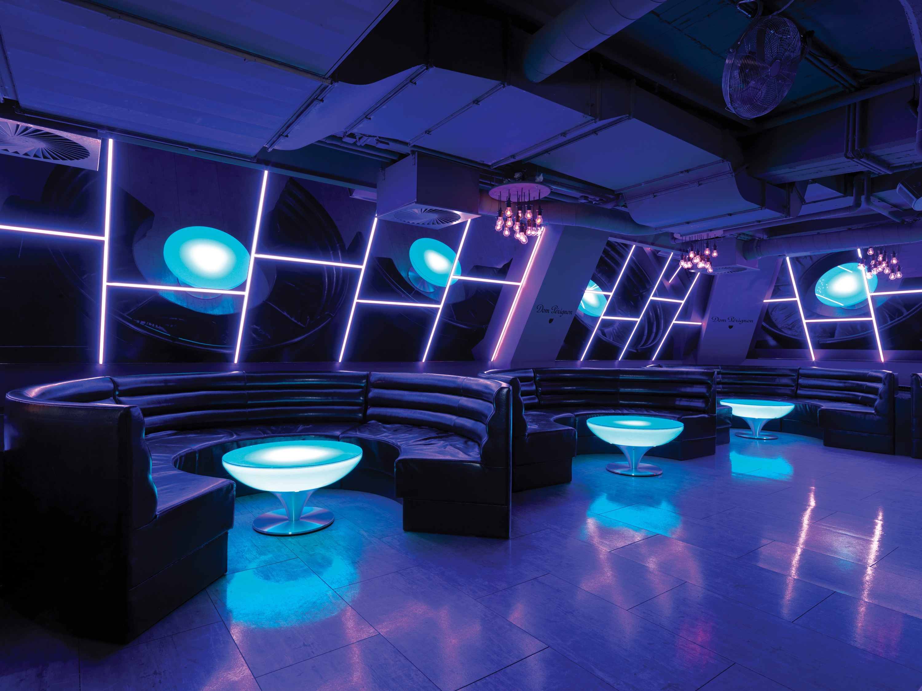 Display product Lounge 45 LED Pro Accu from manufacturer Moree