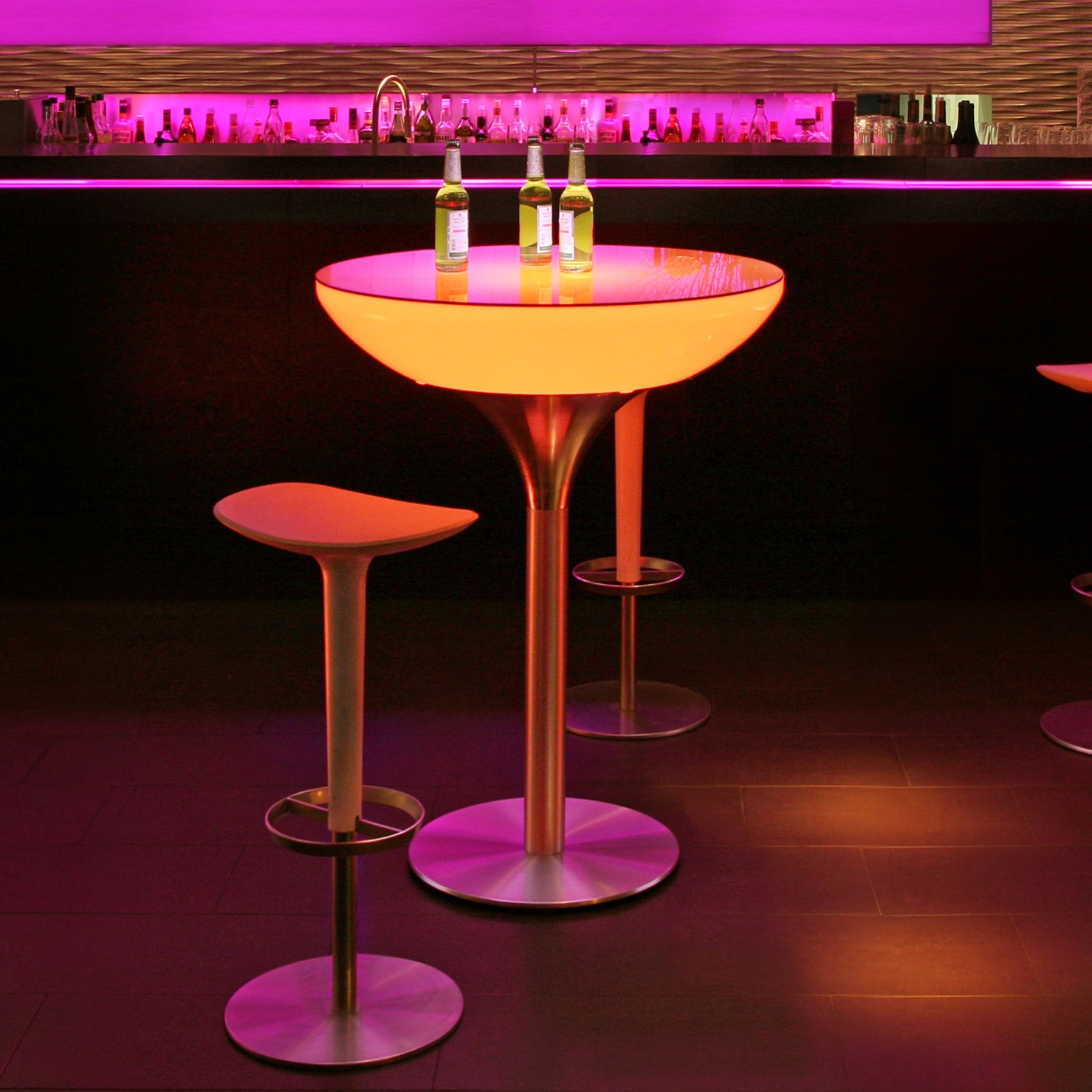 Produkt Lounge 105 LED Pro Accu des Herstellers Moree anzeigen
