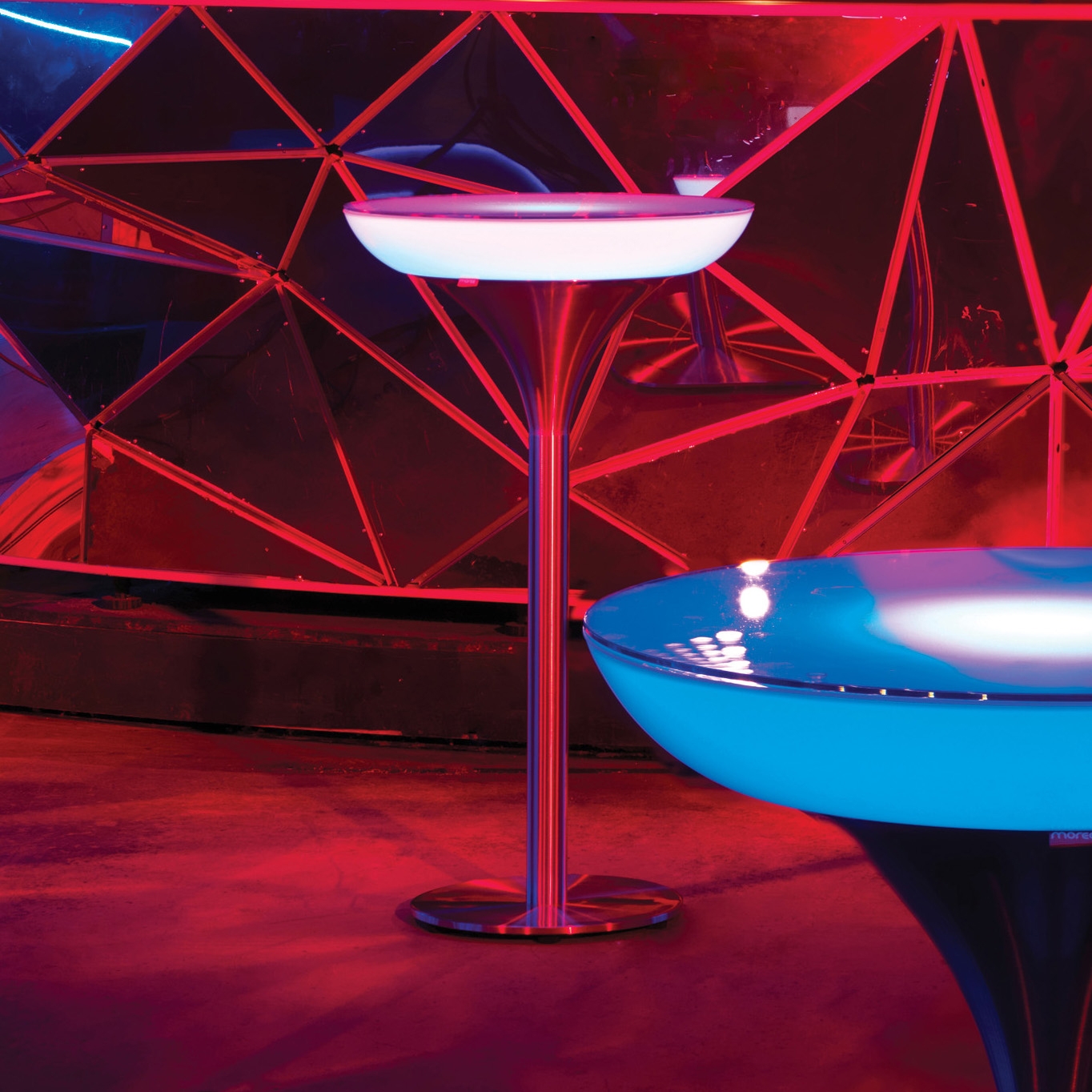 Afficher le produit Lounge M 105 Indoor LED du fabricant Moree