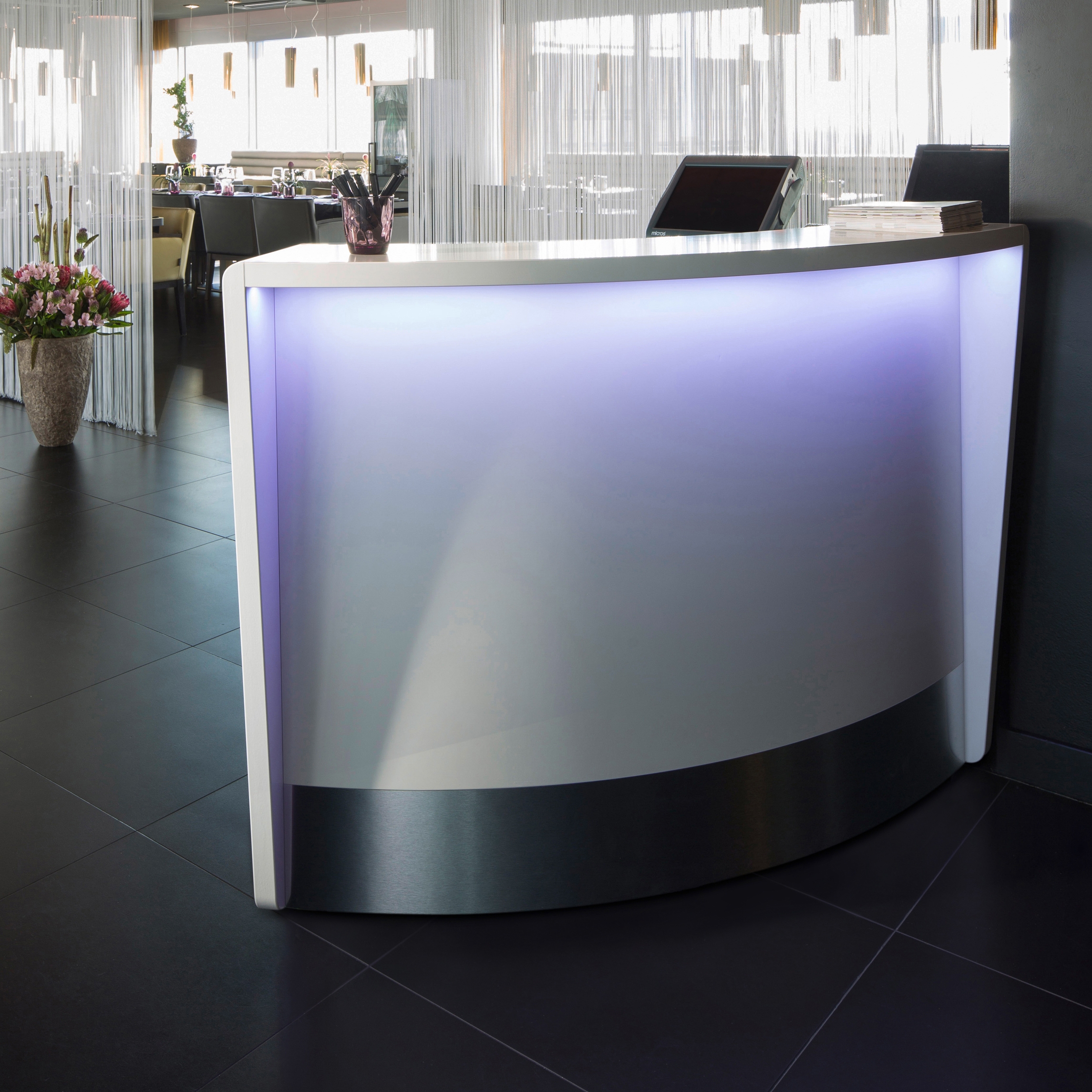 Display product Bar Collection | 60° Module from manufacturer Moree