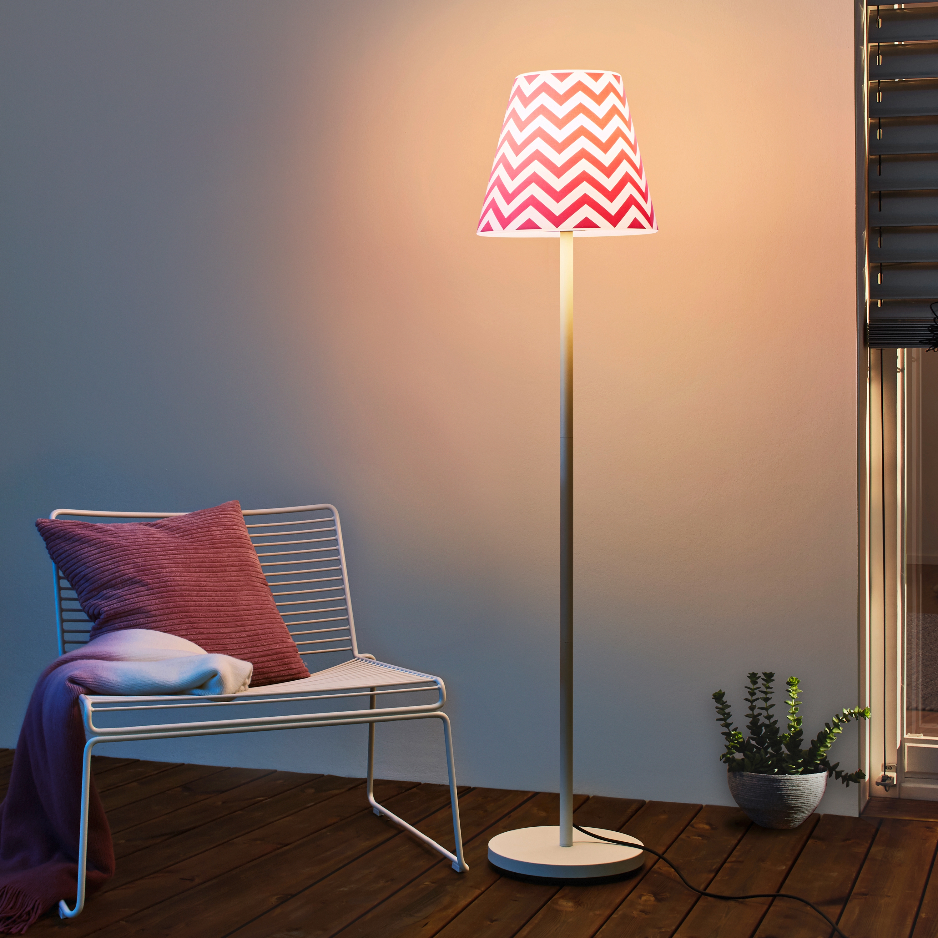 Swap | with Rose-pink chevron shade
