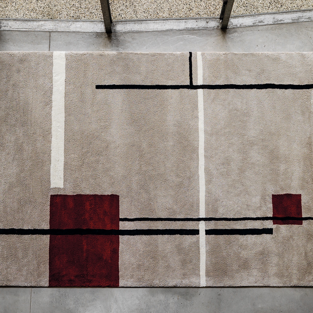 RUGS