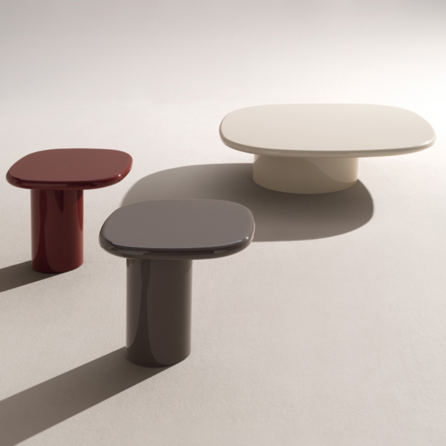 Display product Homan from manufacturer Desiree